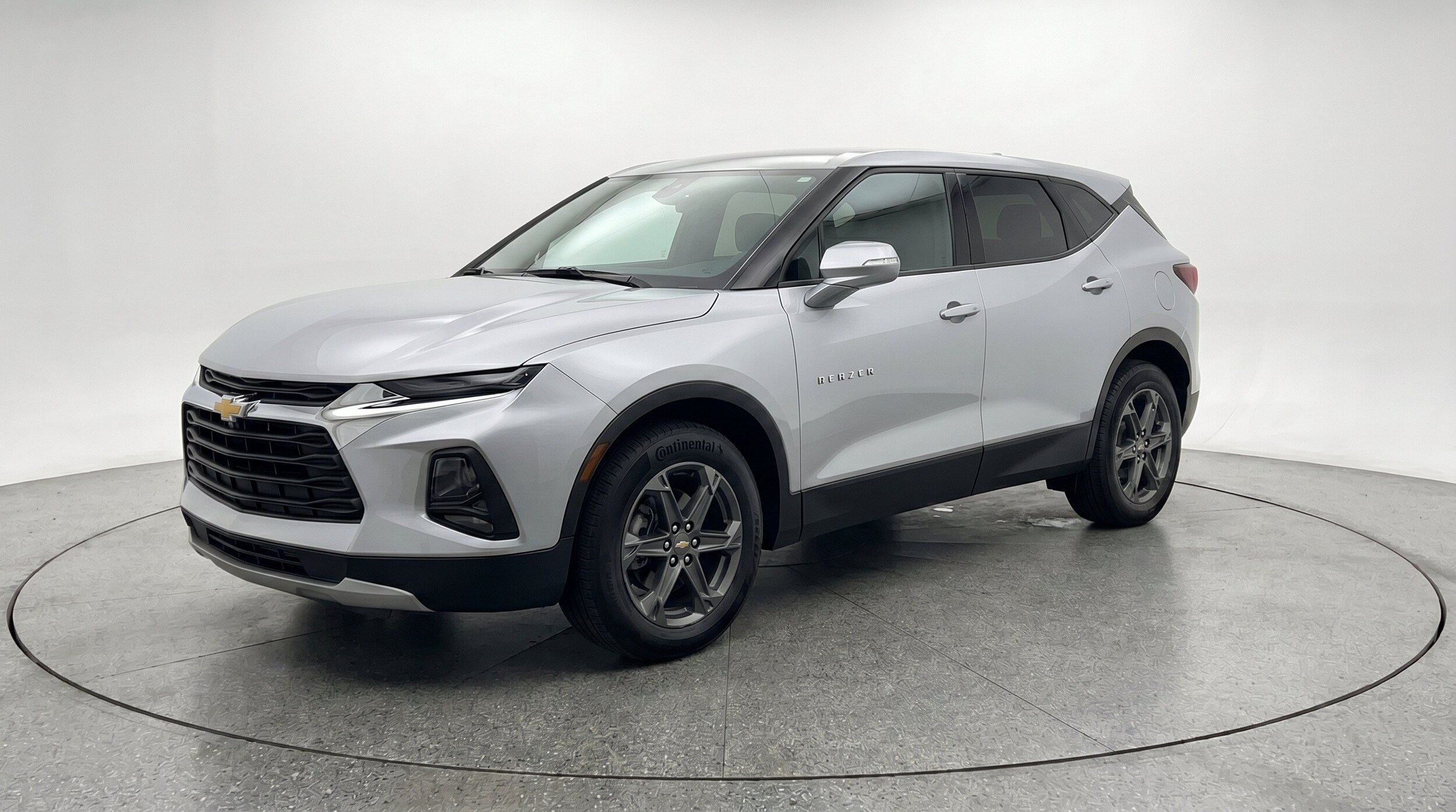 Thumbnail: 2025 Chevrolet Blazer - 2