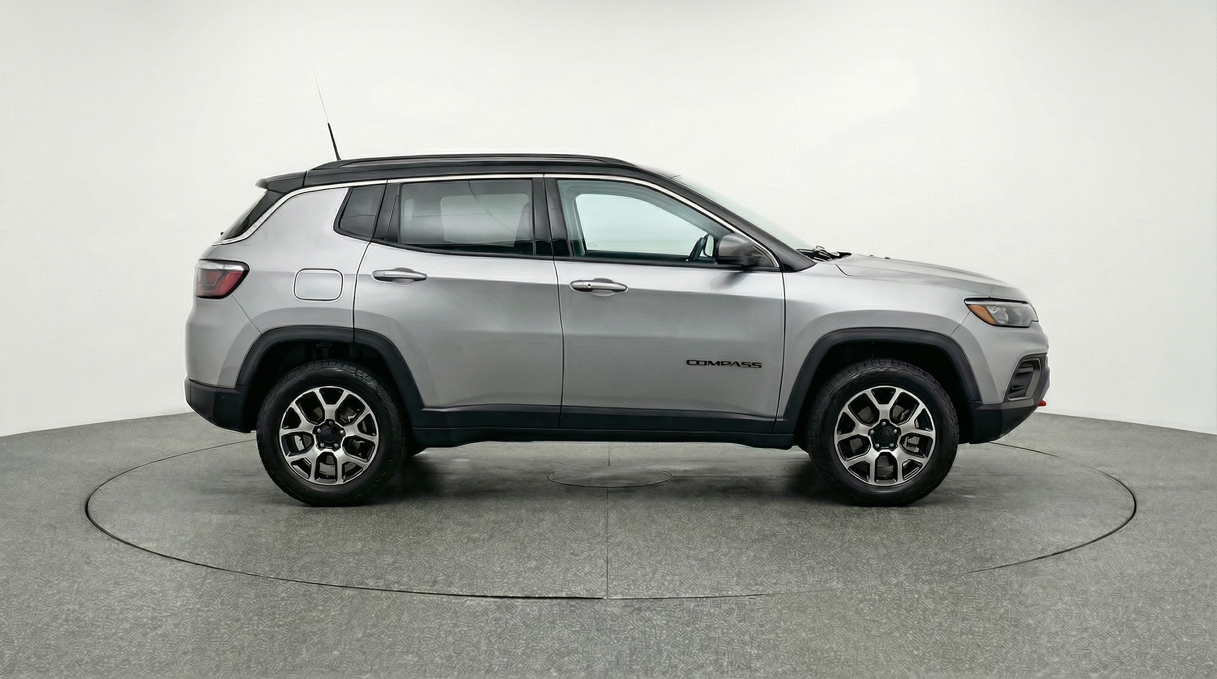 Thumbnail: 2025 Jeep Compass - 8