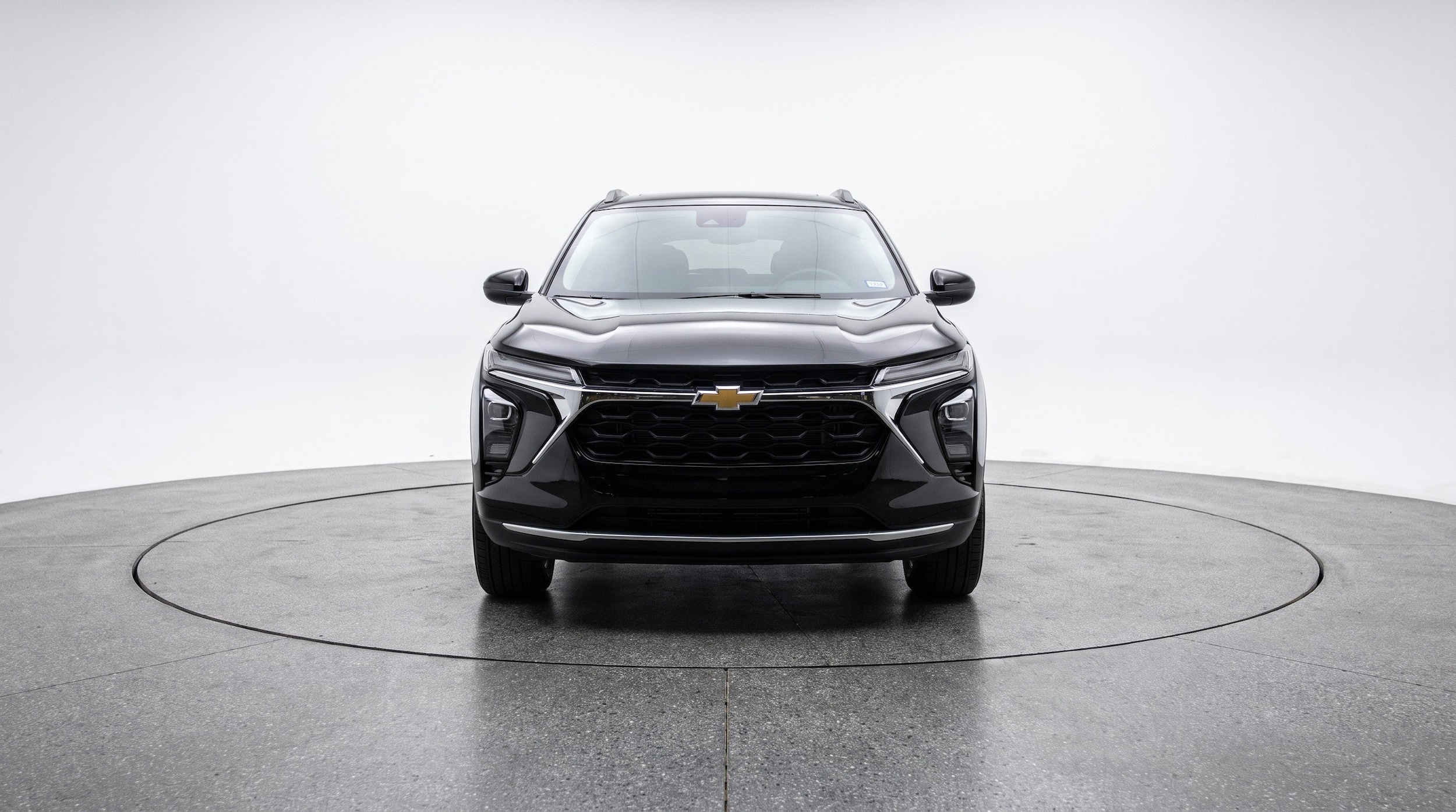 Thumbnail: 2025 Chevrolet Trax - 2