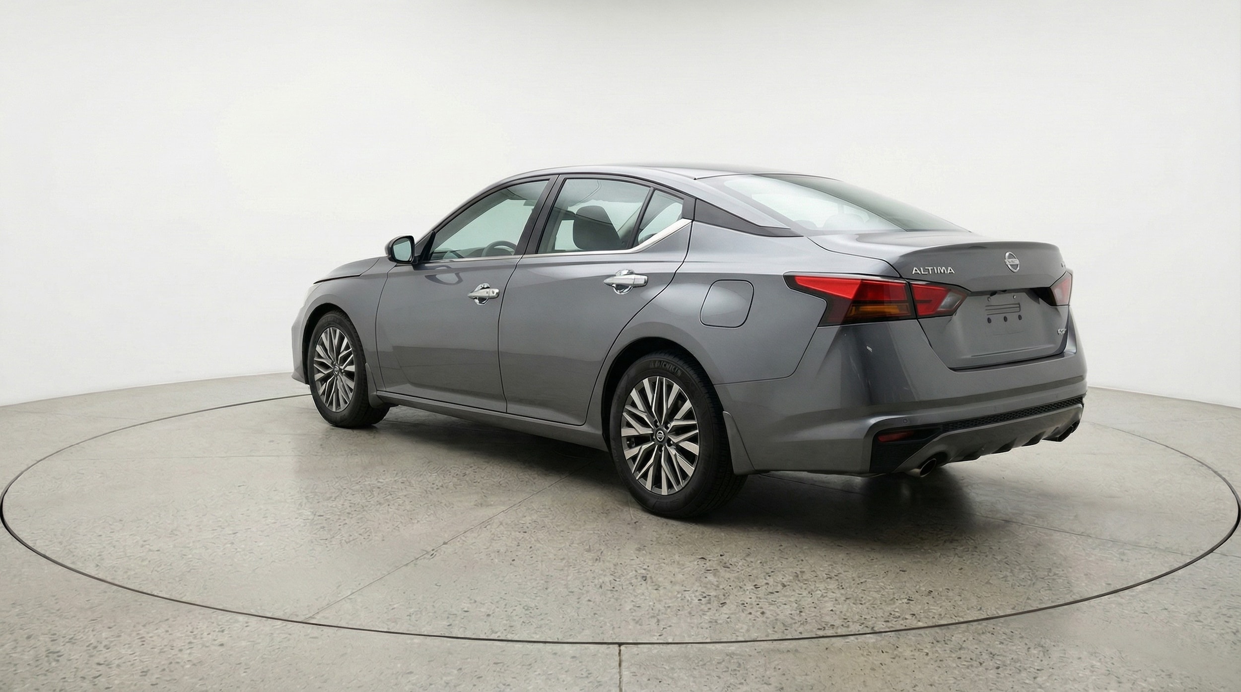 Thumbnail: 2025 Nissan Altima - 5