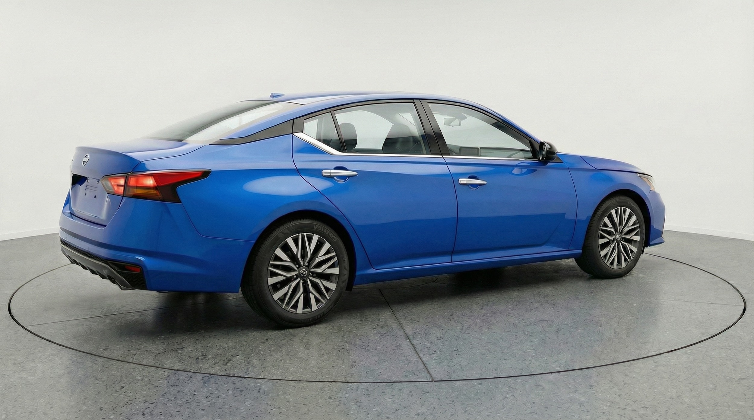 Thumbnail: 2025 Nissan Altima - 7