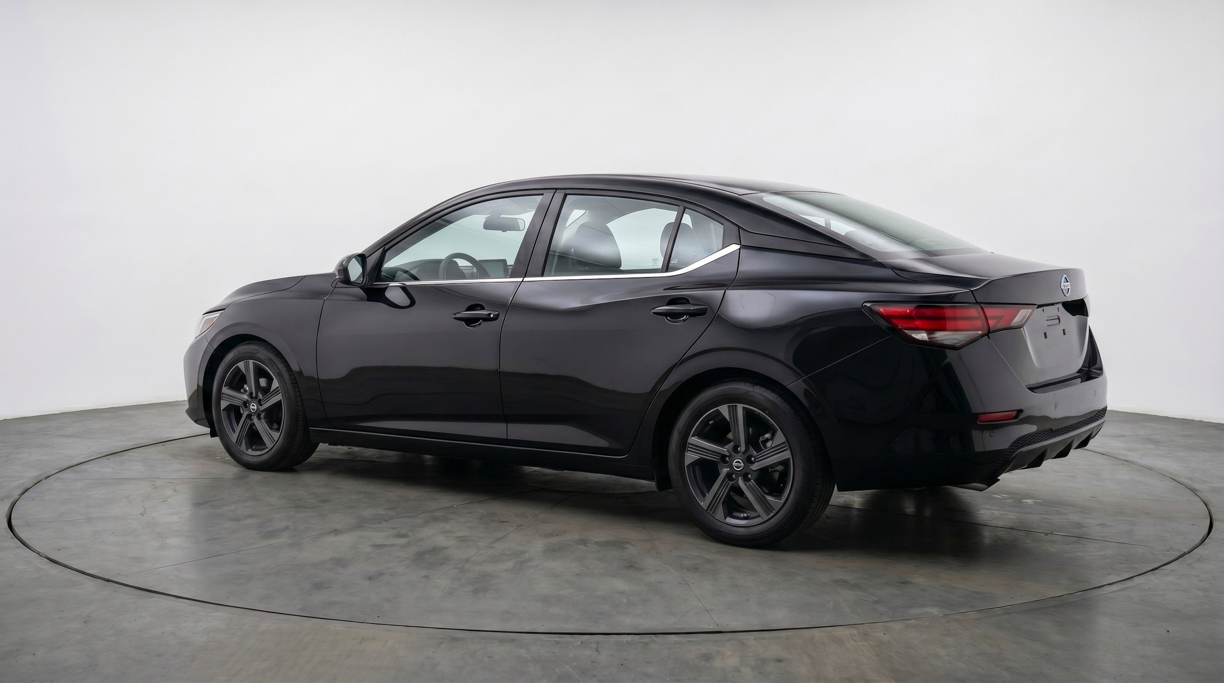 Thumbnail: 2025 Nissan Sentra - 5