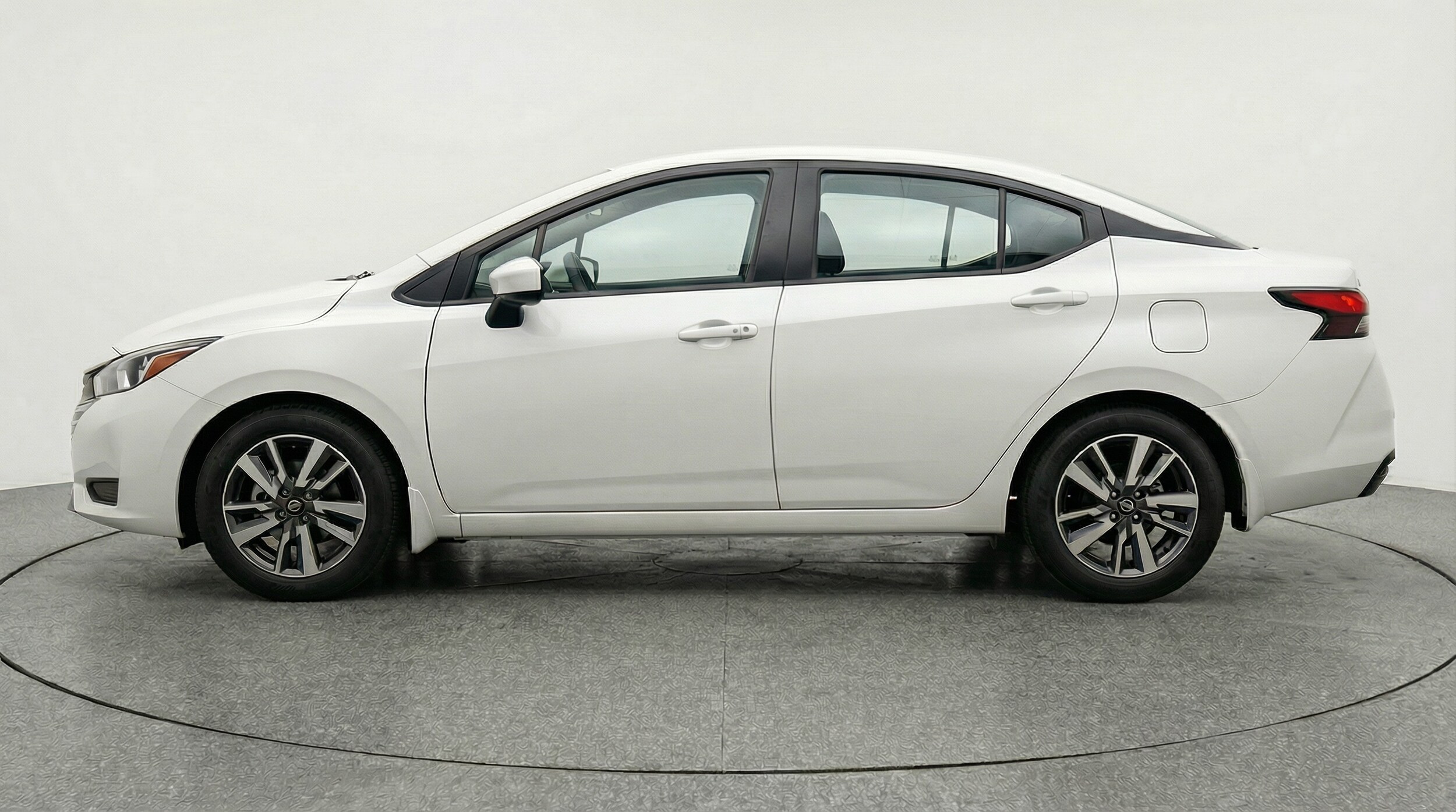 Thumbnail: 2025 Nissan Versa - 4