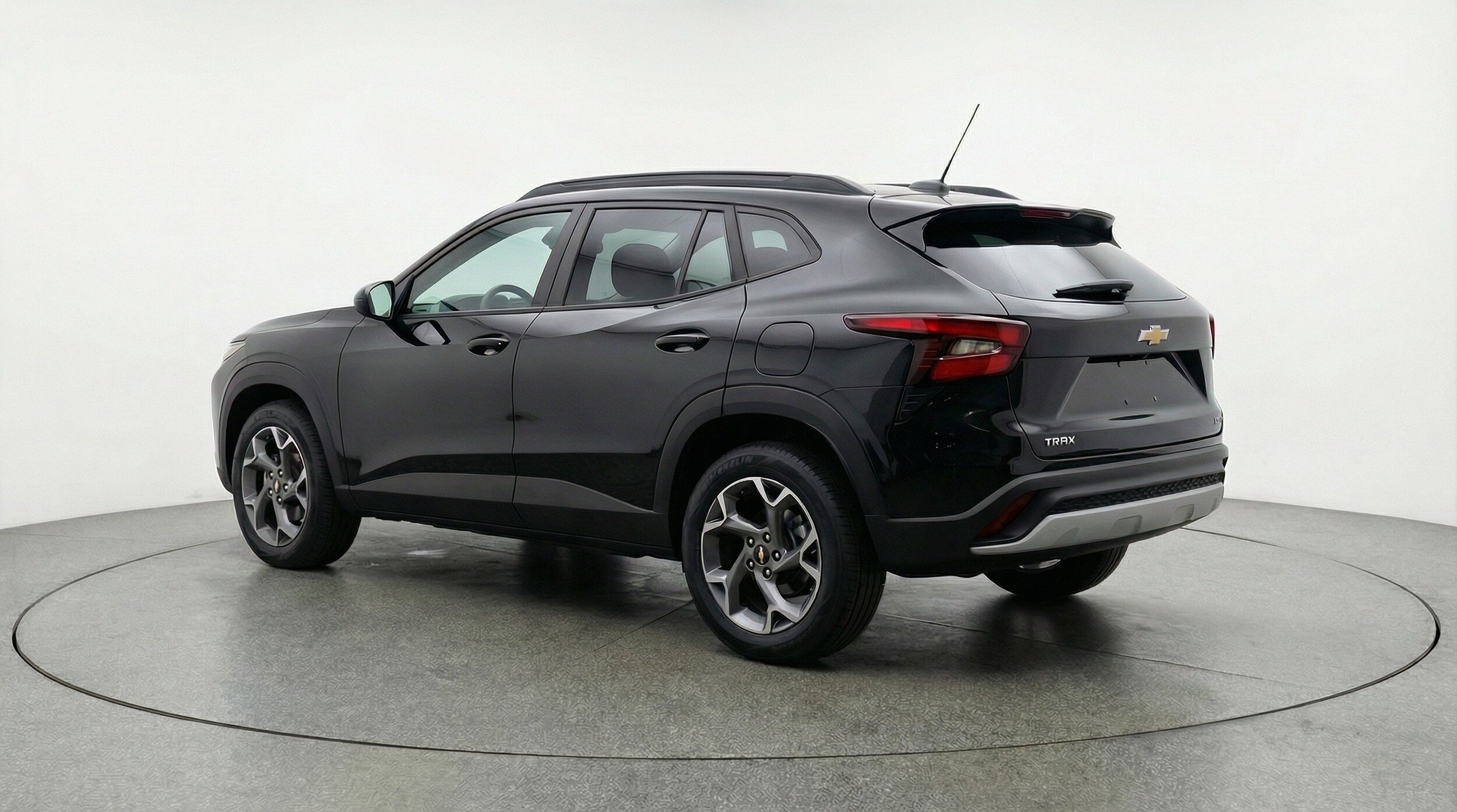 Thumbnail: 2025 Chevrolet Trax - 5