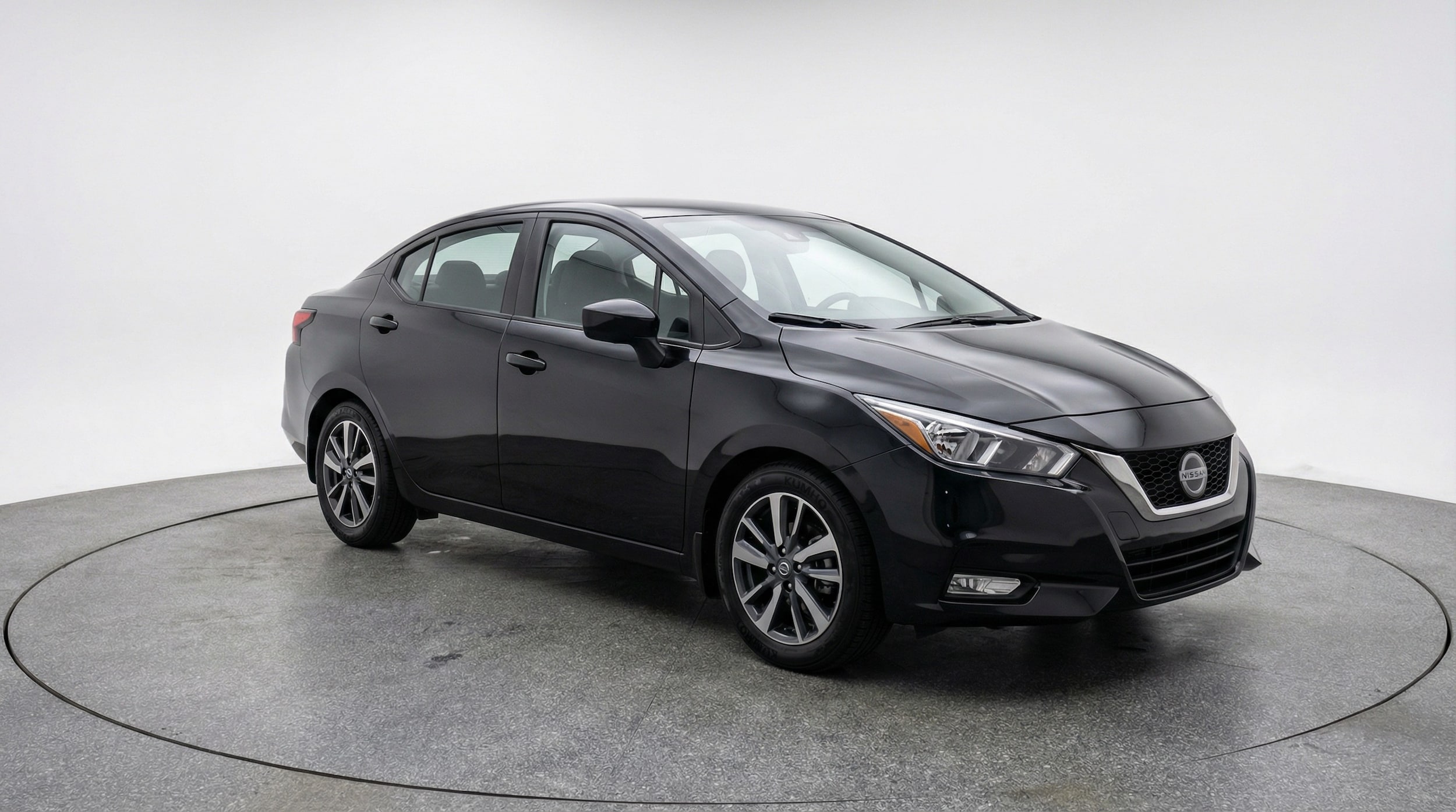 2025 Nissan Versa Sedan SV