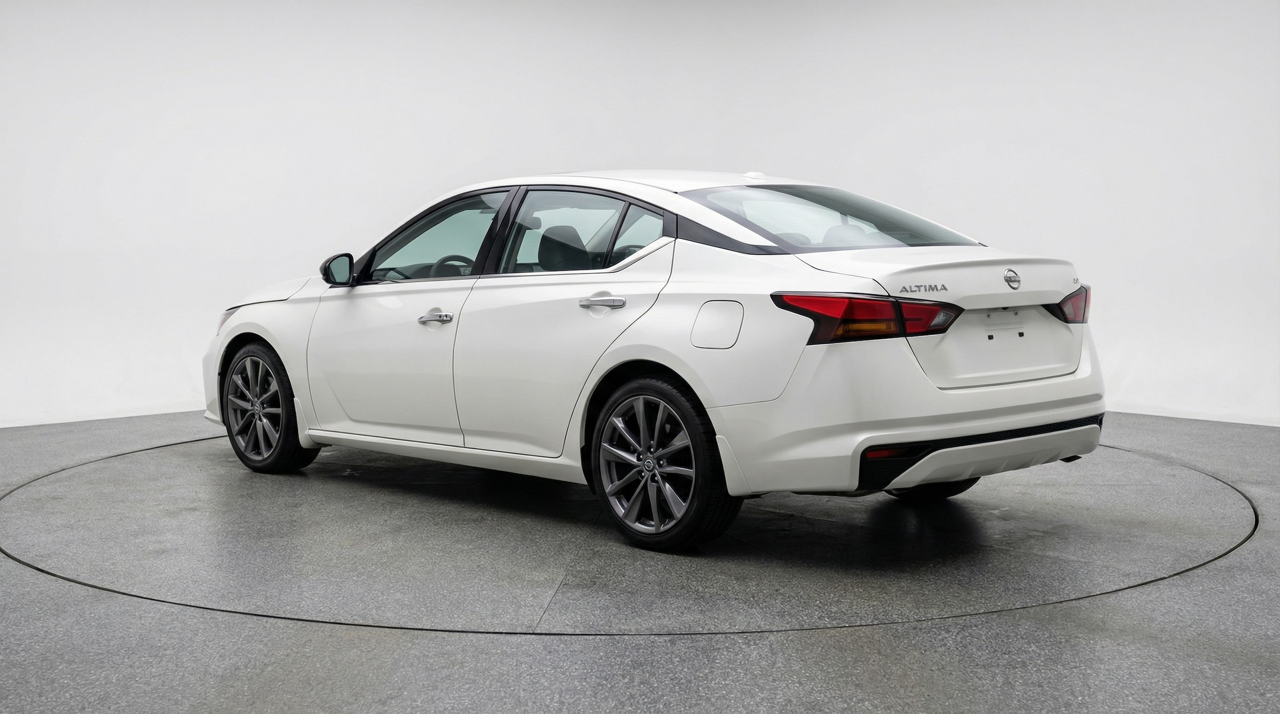 Thumbnail: 2025 Nissan Altima - 5