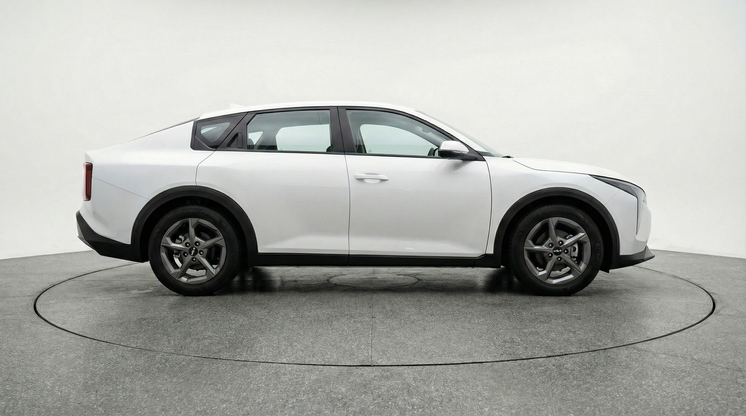 Thumbnail: 2025 Kia K4 - 9