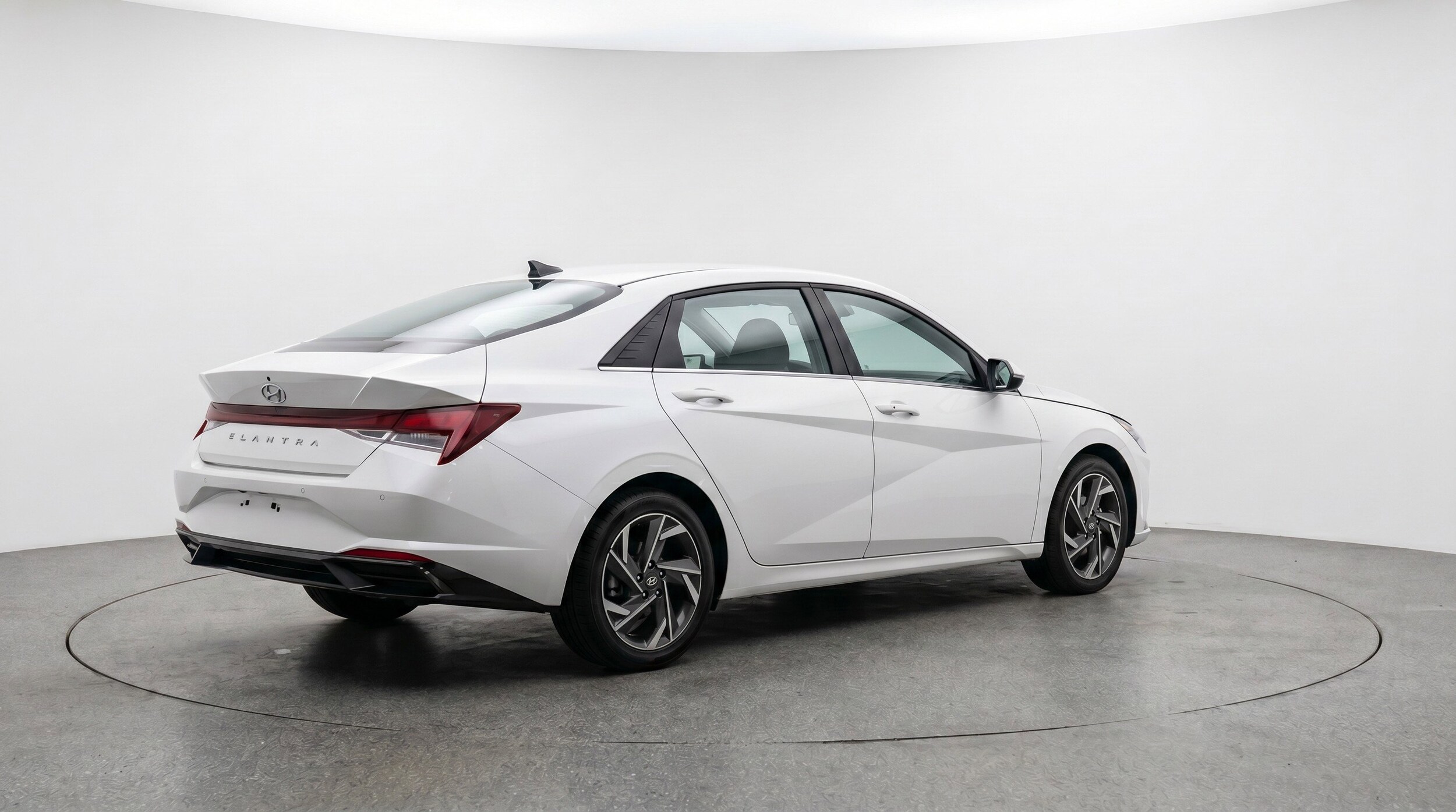 Thumbnail: 2025 Hyundai Elantra - 9