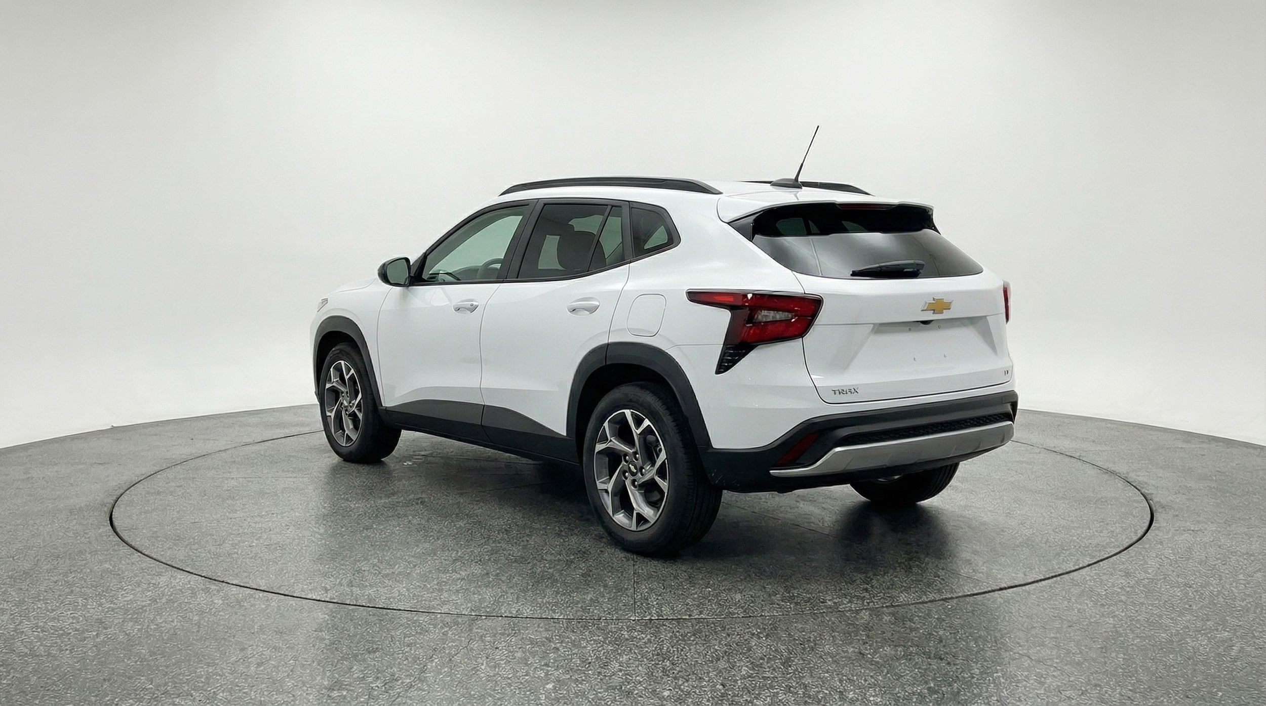 Thumbnail: 2025 Chevrolet Trax - 5