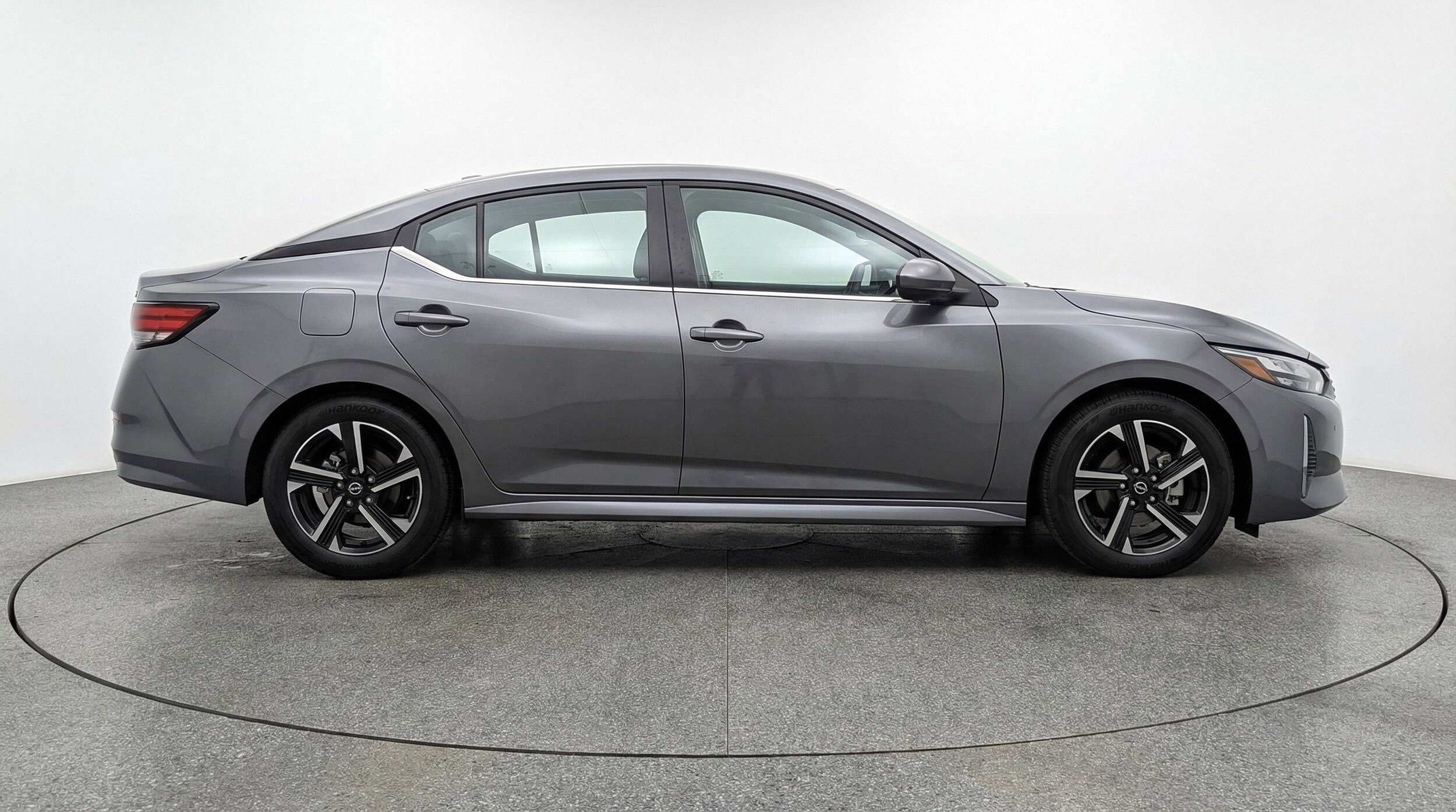 Thumbnail: 2025 Nissan Sentra - 9