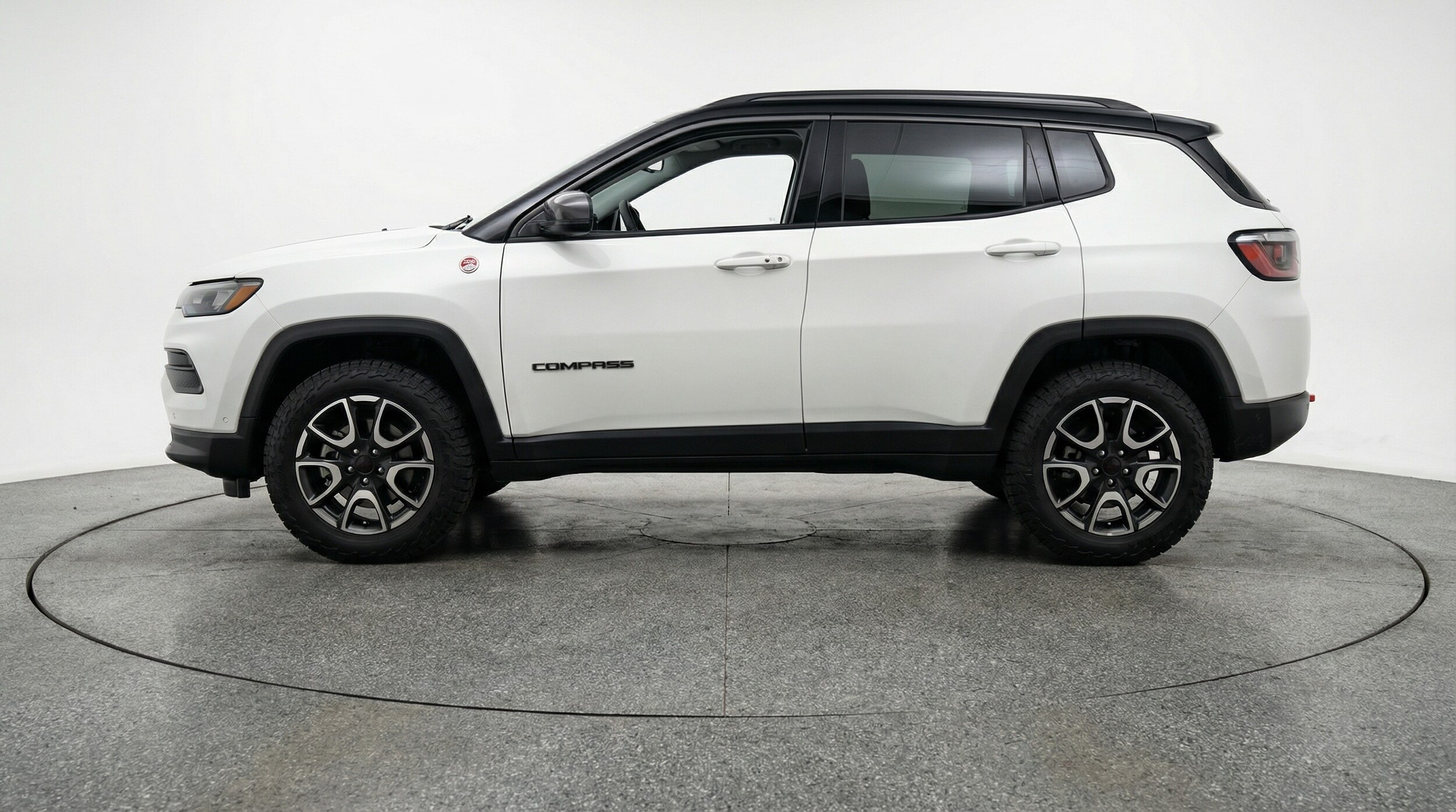 Thumbnail: 2025 Jeep Compass - 4