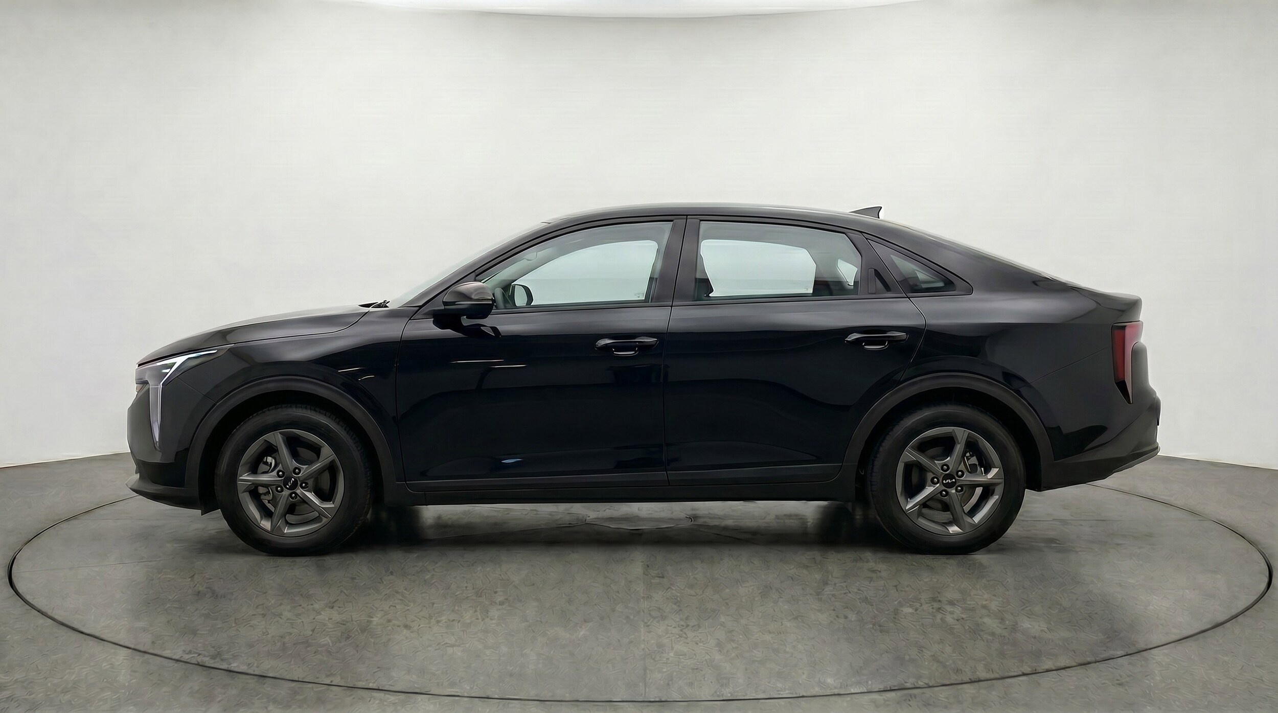 Thumbnail: 2025 Kia K4 - 3