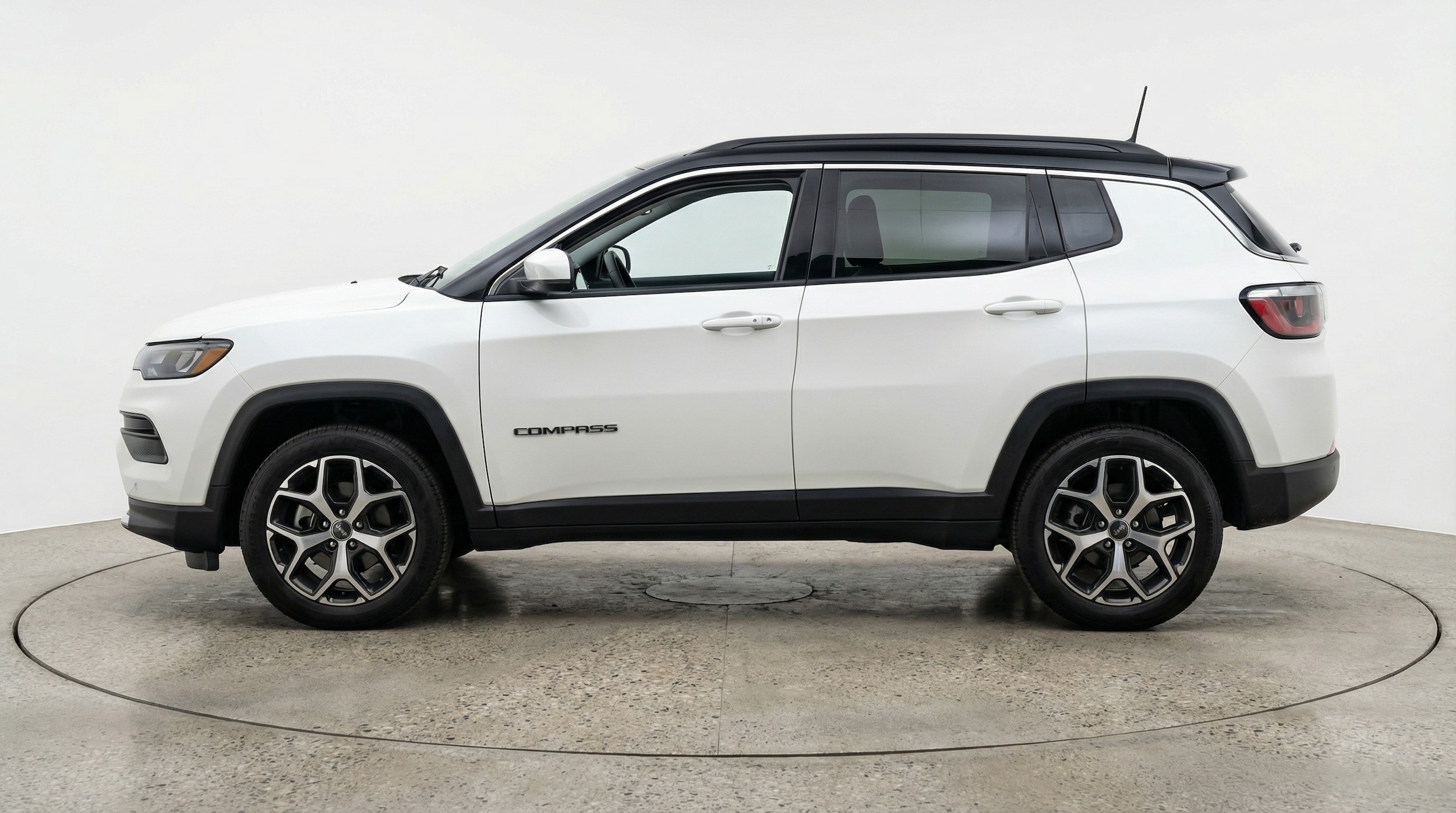 Thumbnail: 2025 Jeep Compass - 4