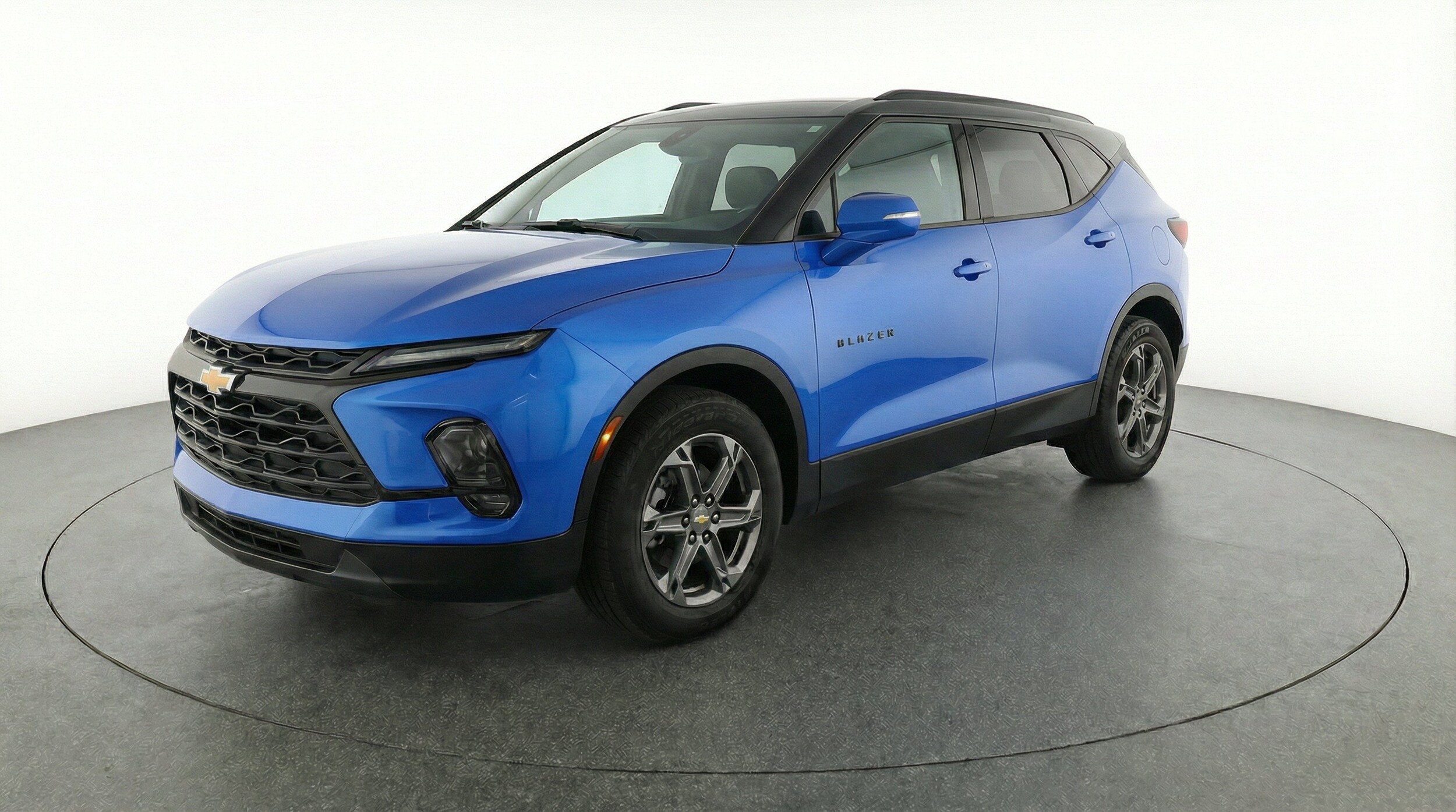 Thumbnail: 2025 Chevrolet Blazer - 3