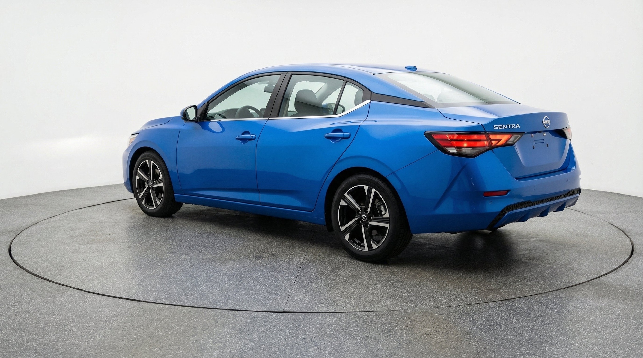 Thumbnail: 2025 Nissan Sentra - 5