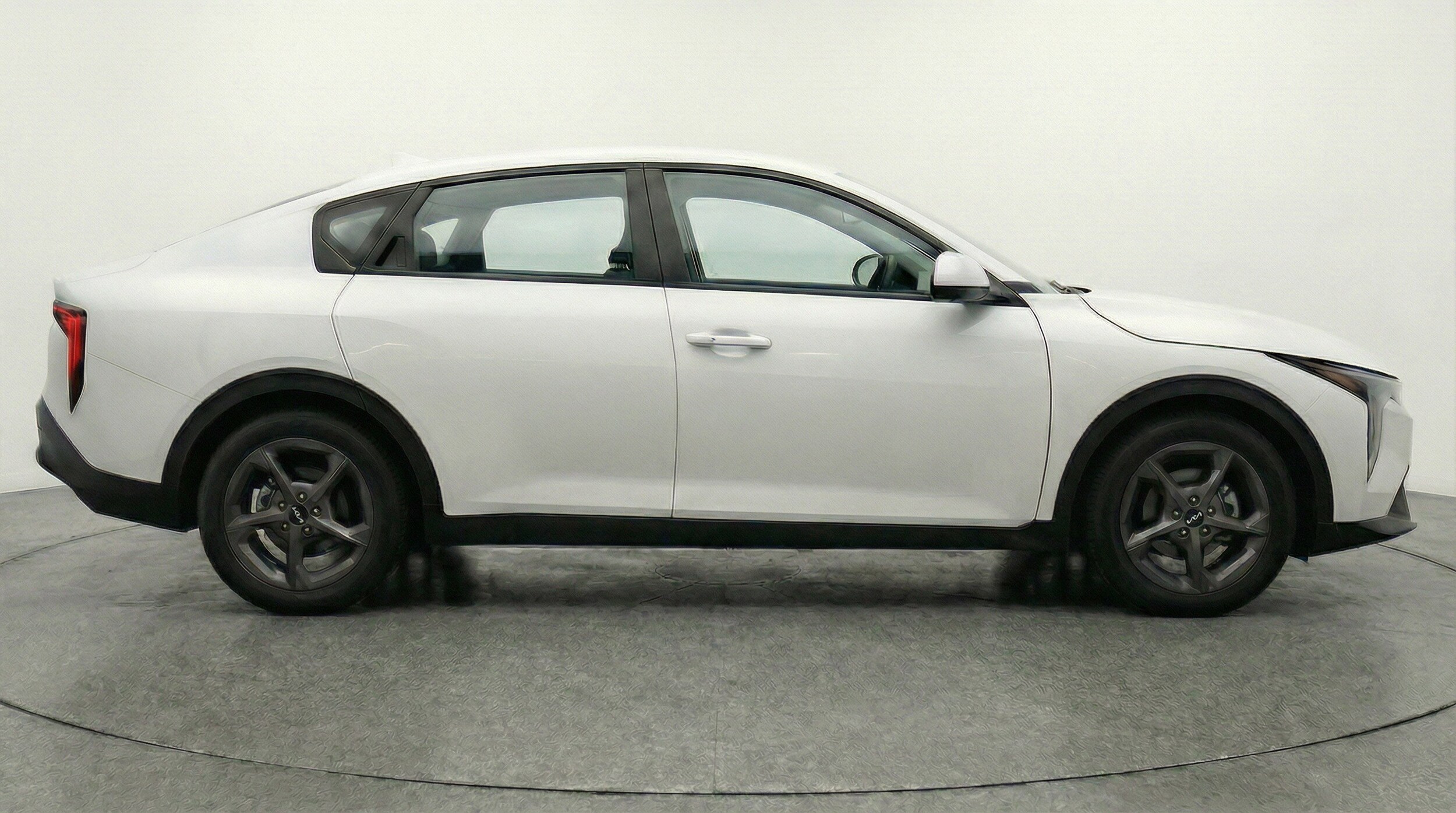 Thumbnail: 2025 Kia K4 - 9