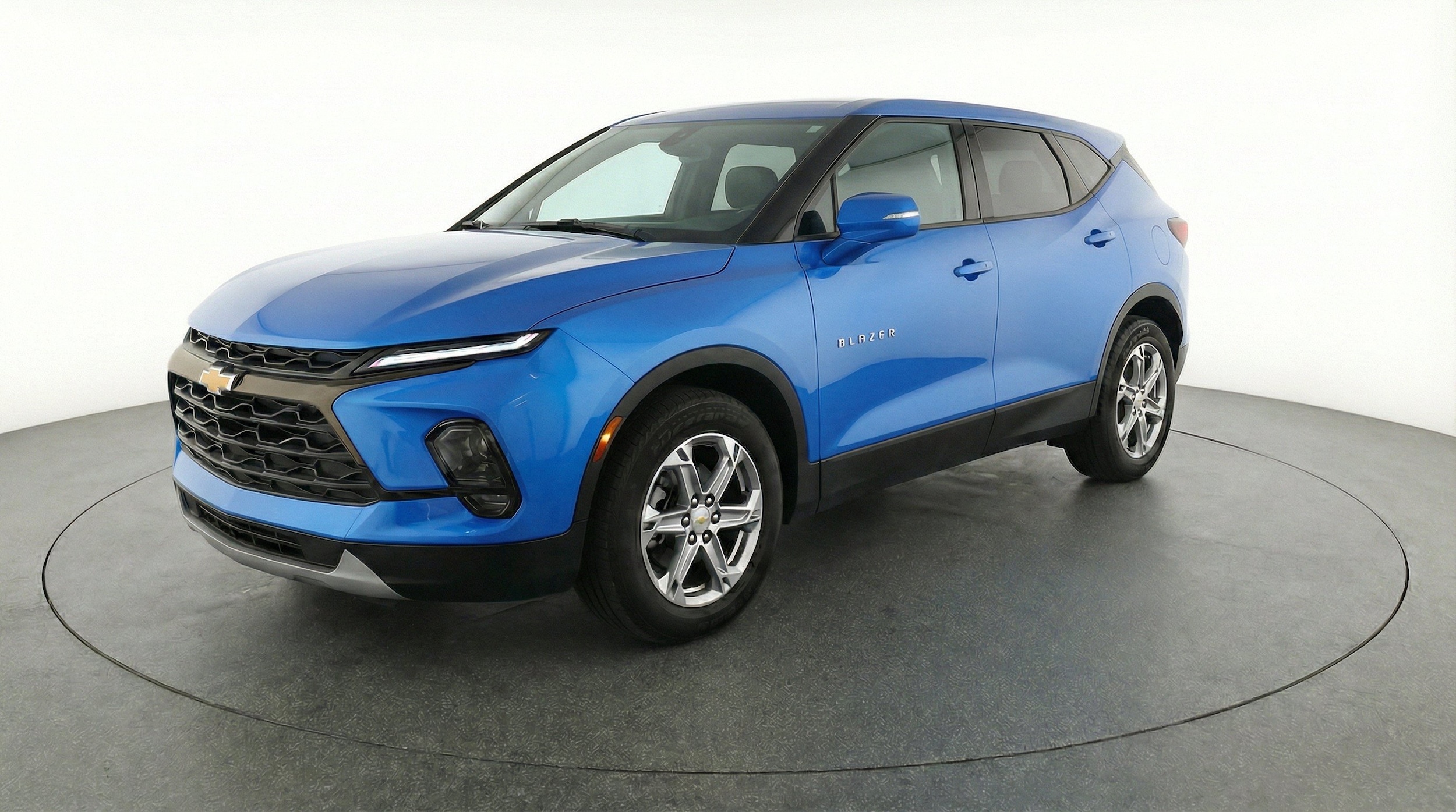 Thumbnail: 2025 Chevrolet Blazer - 2