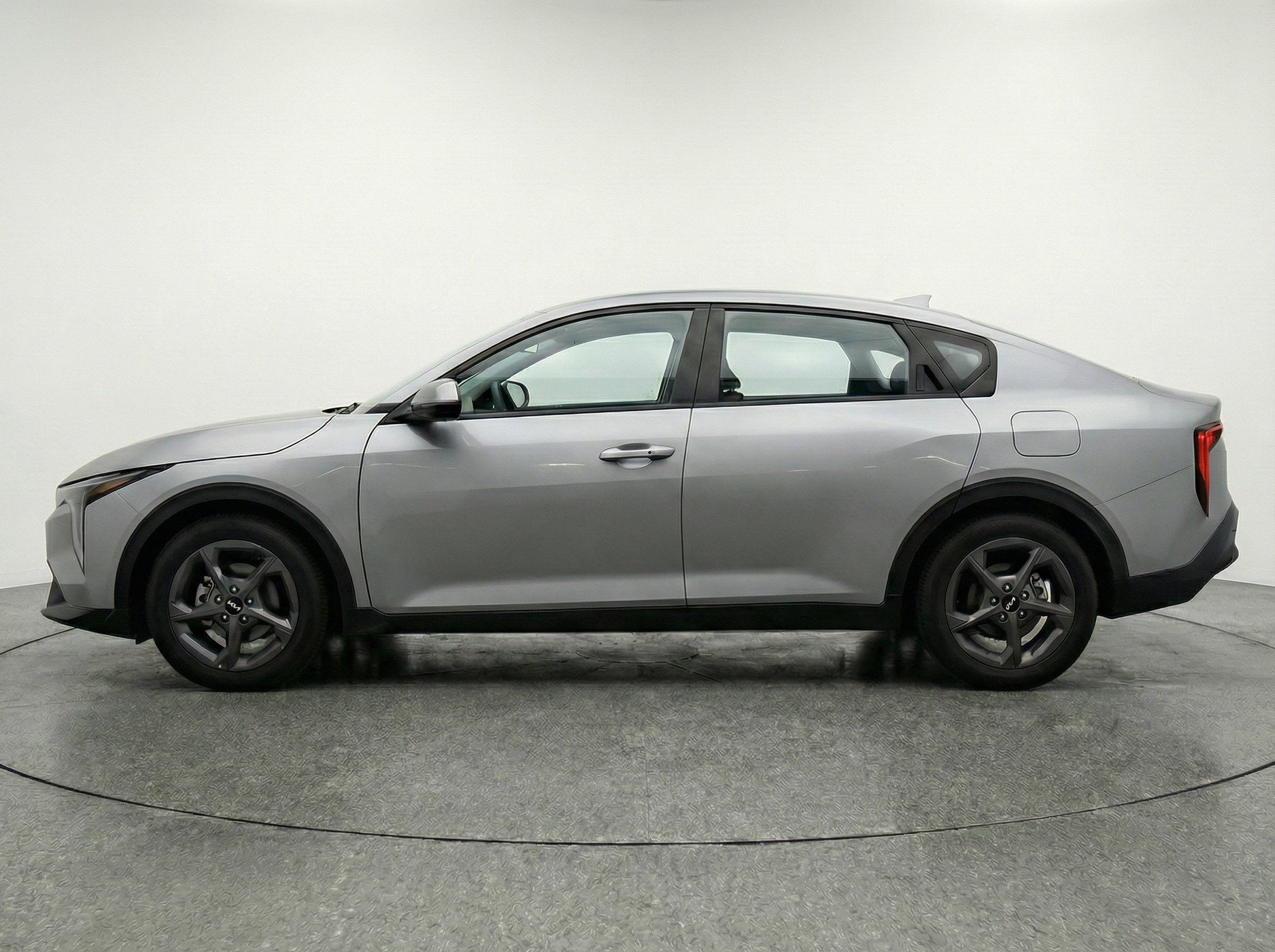 Thumbnail: 2025 Kia K4 - 3