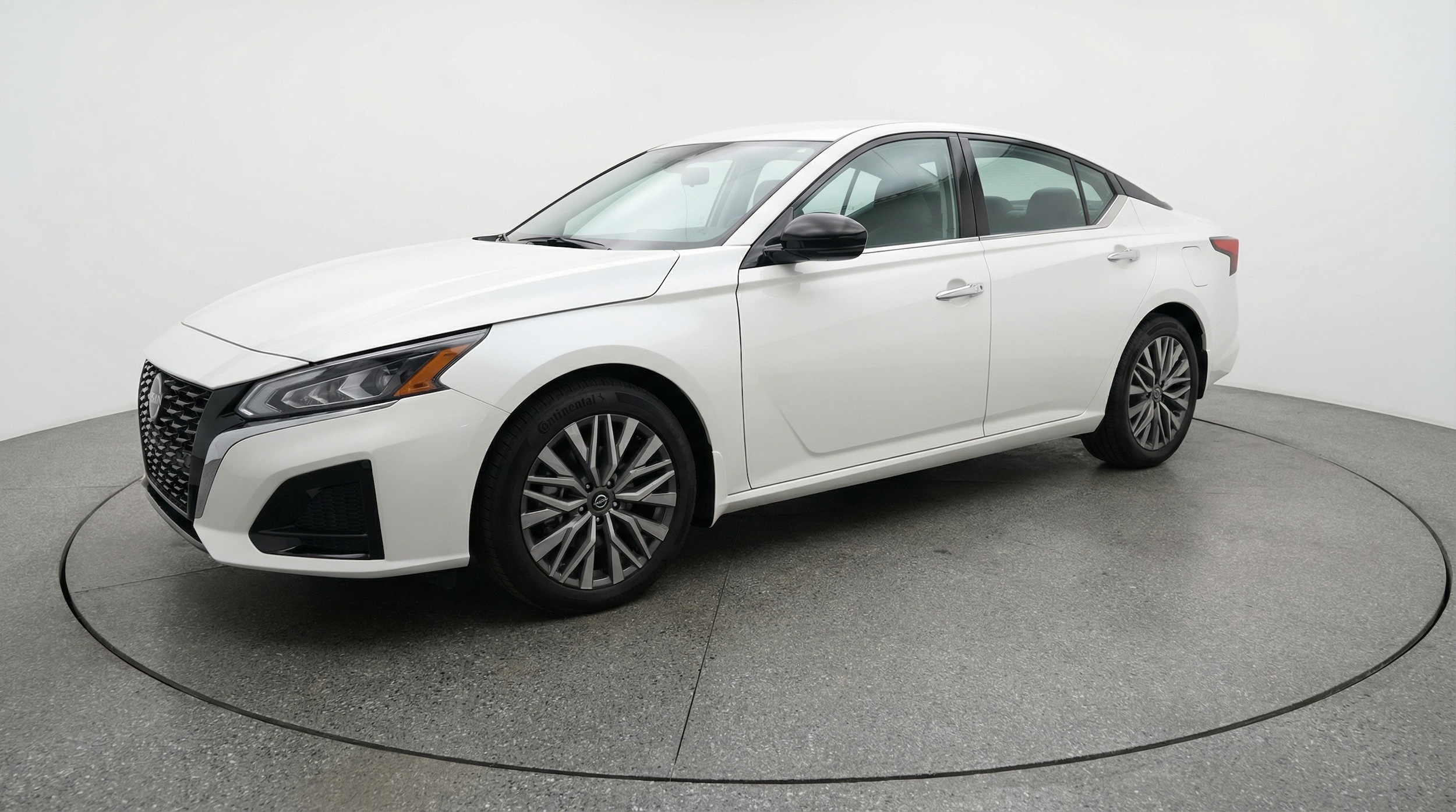 Thumbnail: 2025 Nissan Altima - 3