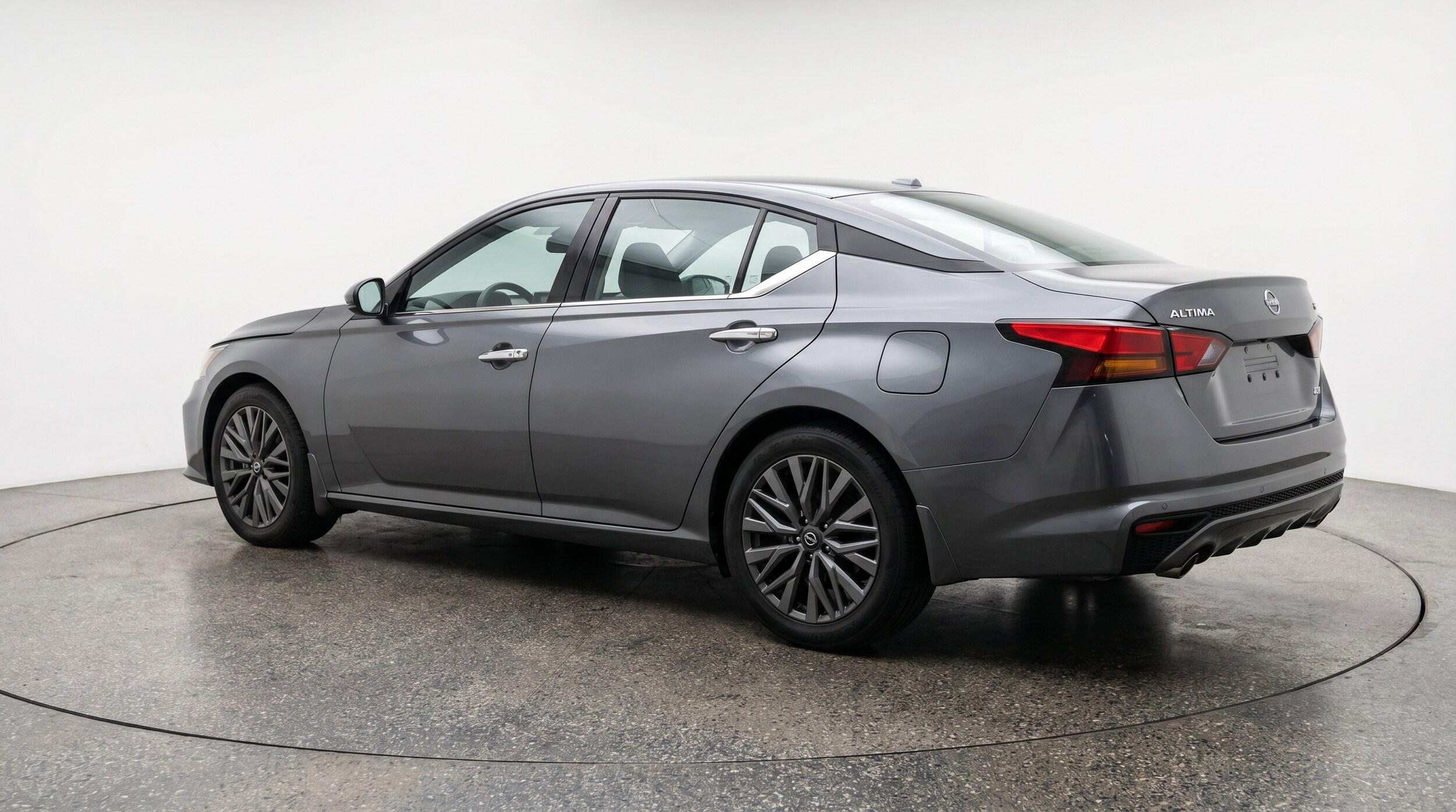 Thumbnail: 2025 Nissan Altima - 5