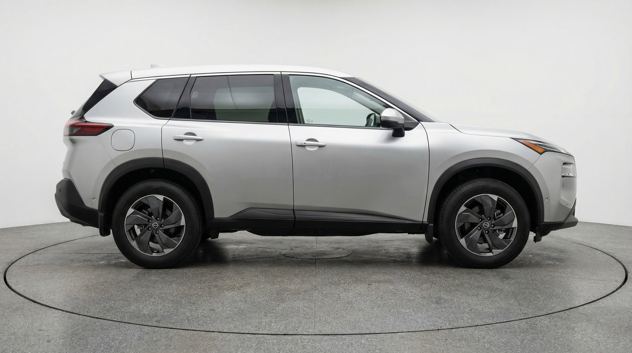 Thumbnail: 2025 Nissan Rogue - 9