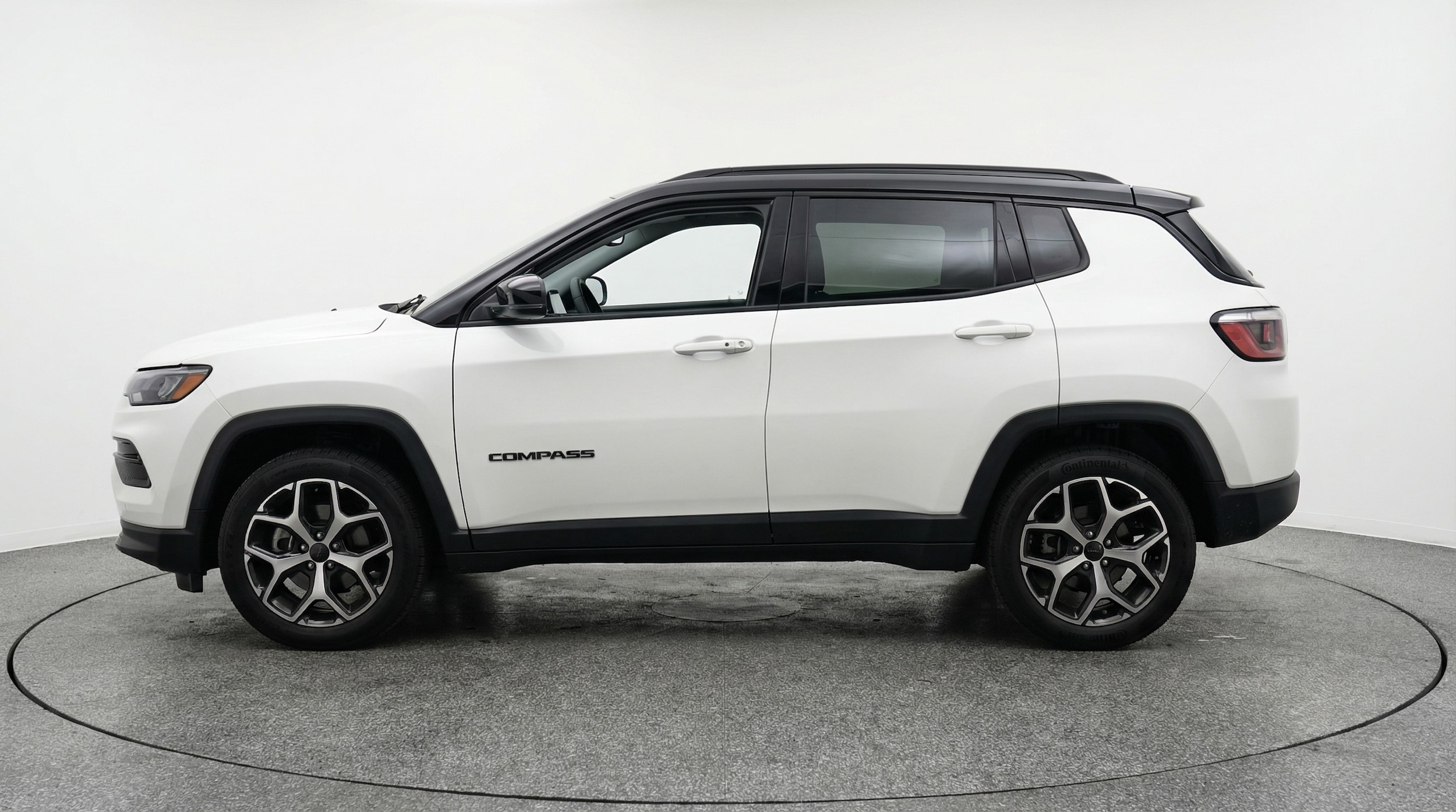 Thumbnail: 2025 Jeep Compass - 4