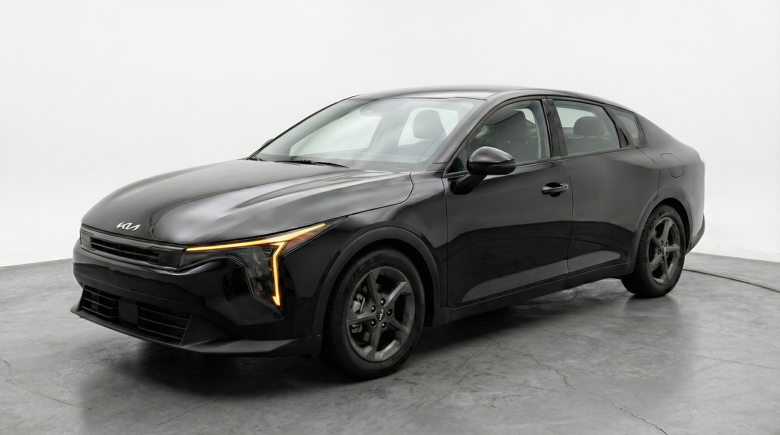 Thumbnail: 2025 Kia K4 - 3