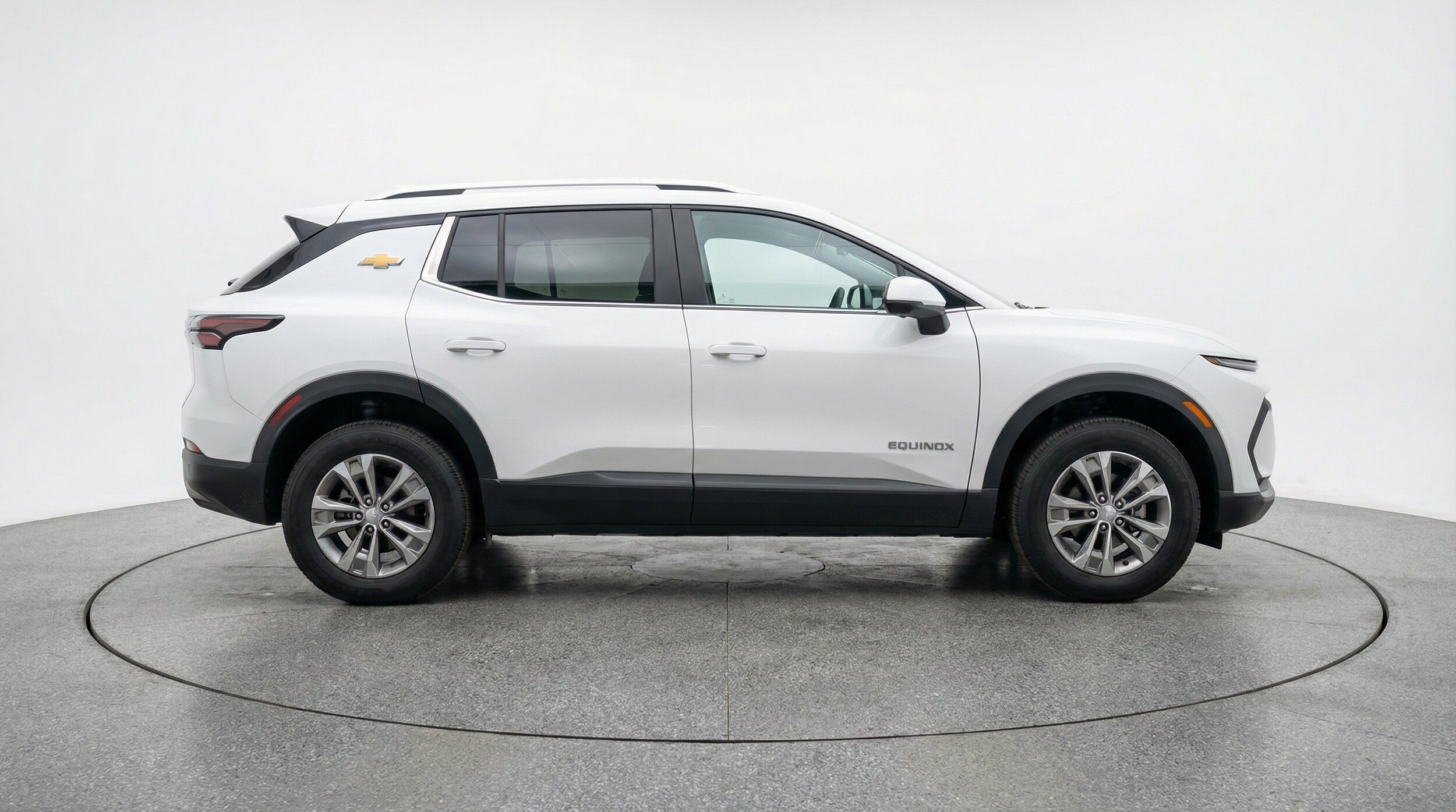 Thumbnail: 2025 Chevrolet Equinox - 9