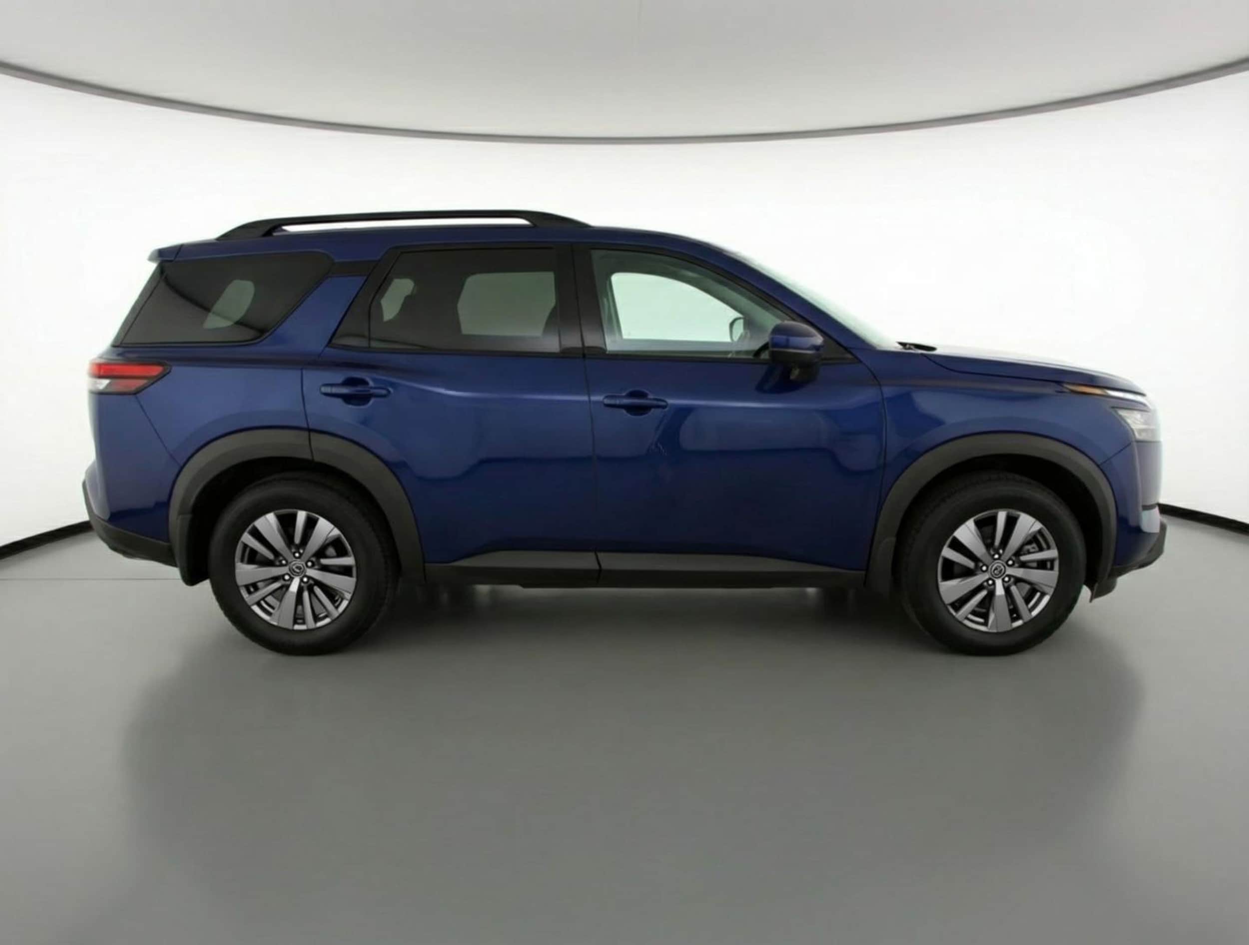 Thumbnail: 2025 Nissan Pathfinder - 8