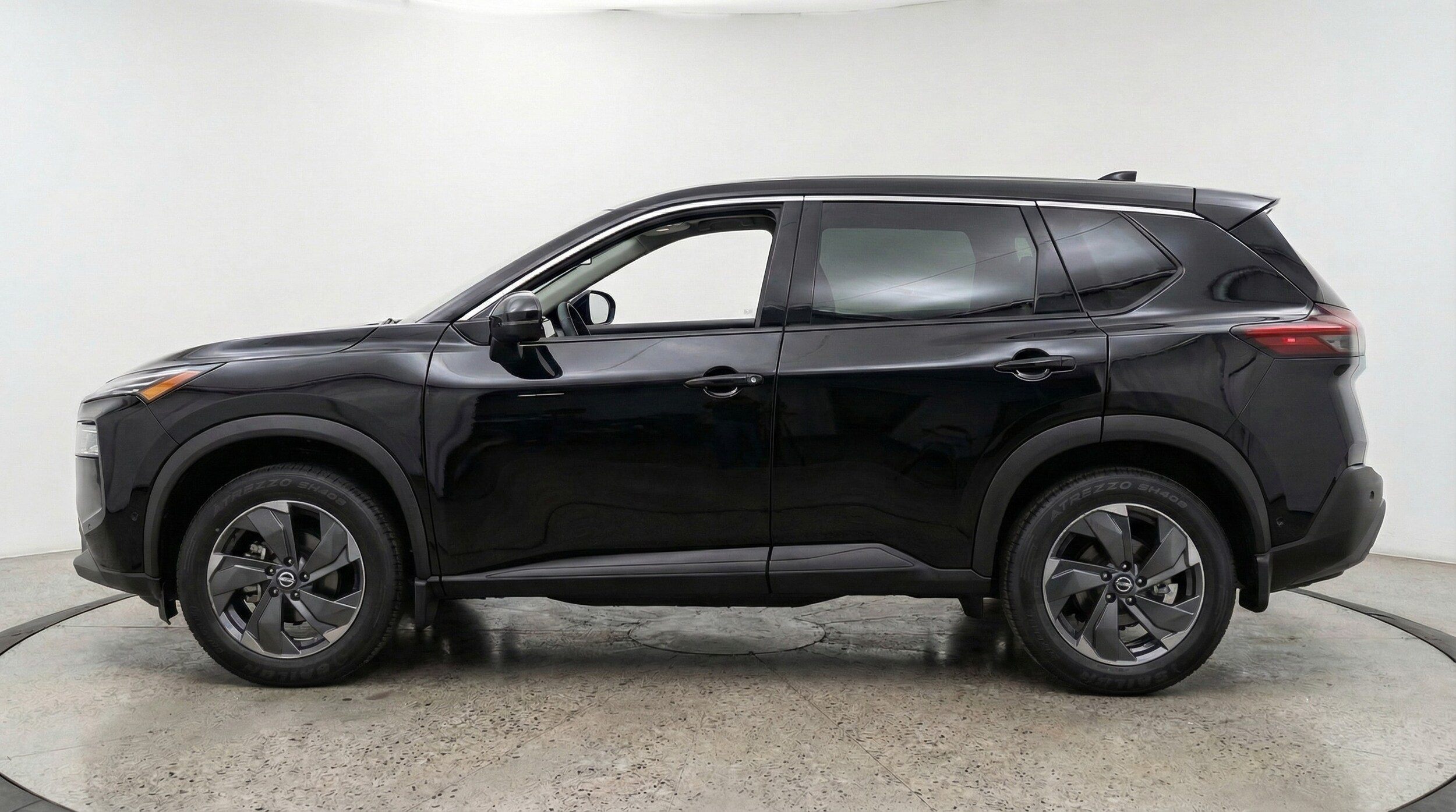 Thumbnail: 2025 Nissan Rogue - 4