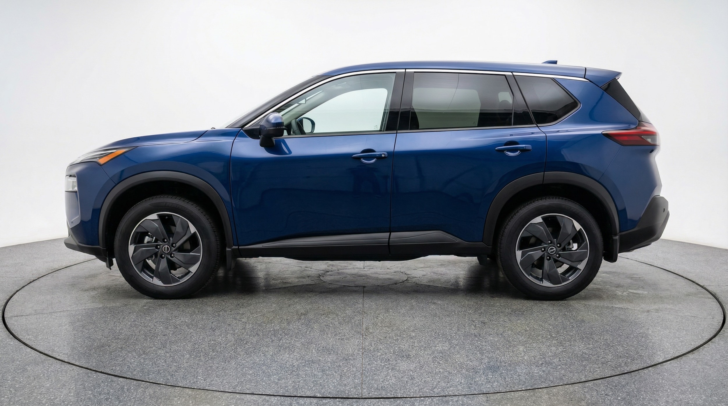 Thumbnail: 2025 Nissan Rogue - 4