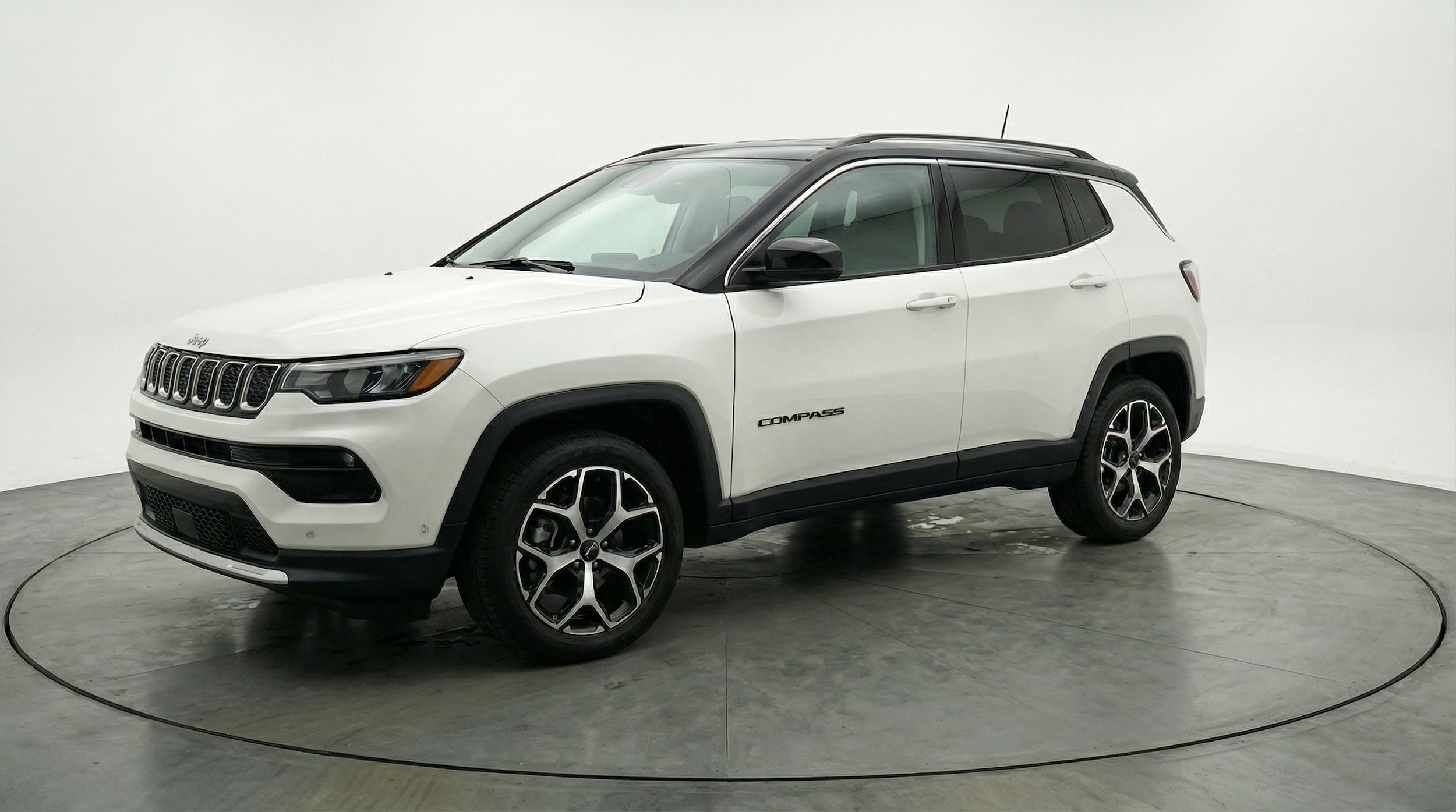Thumbnail: 2025 Jeep Compass - 3