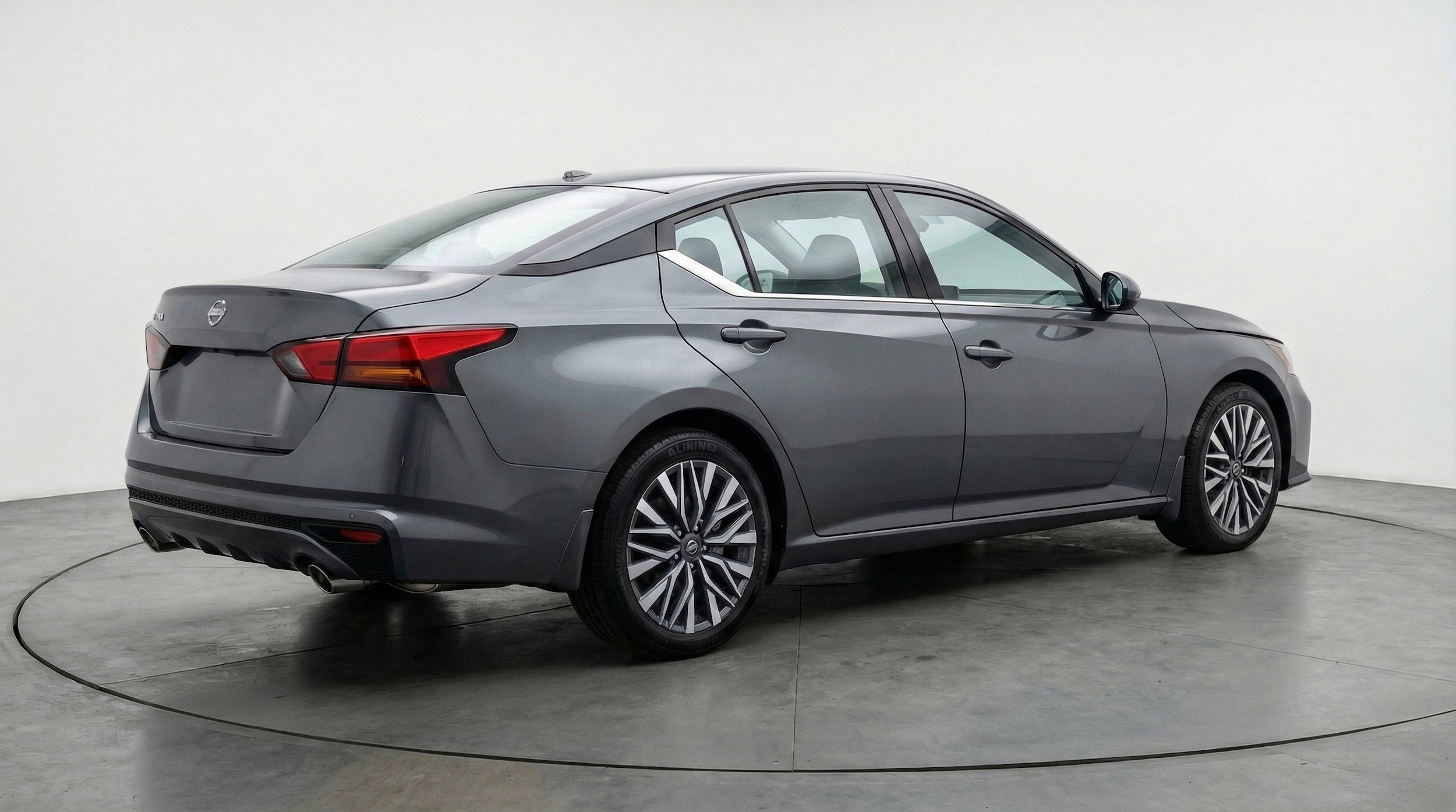 Thumbnail: 2025 Nissan Altima - 7