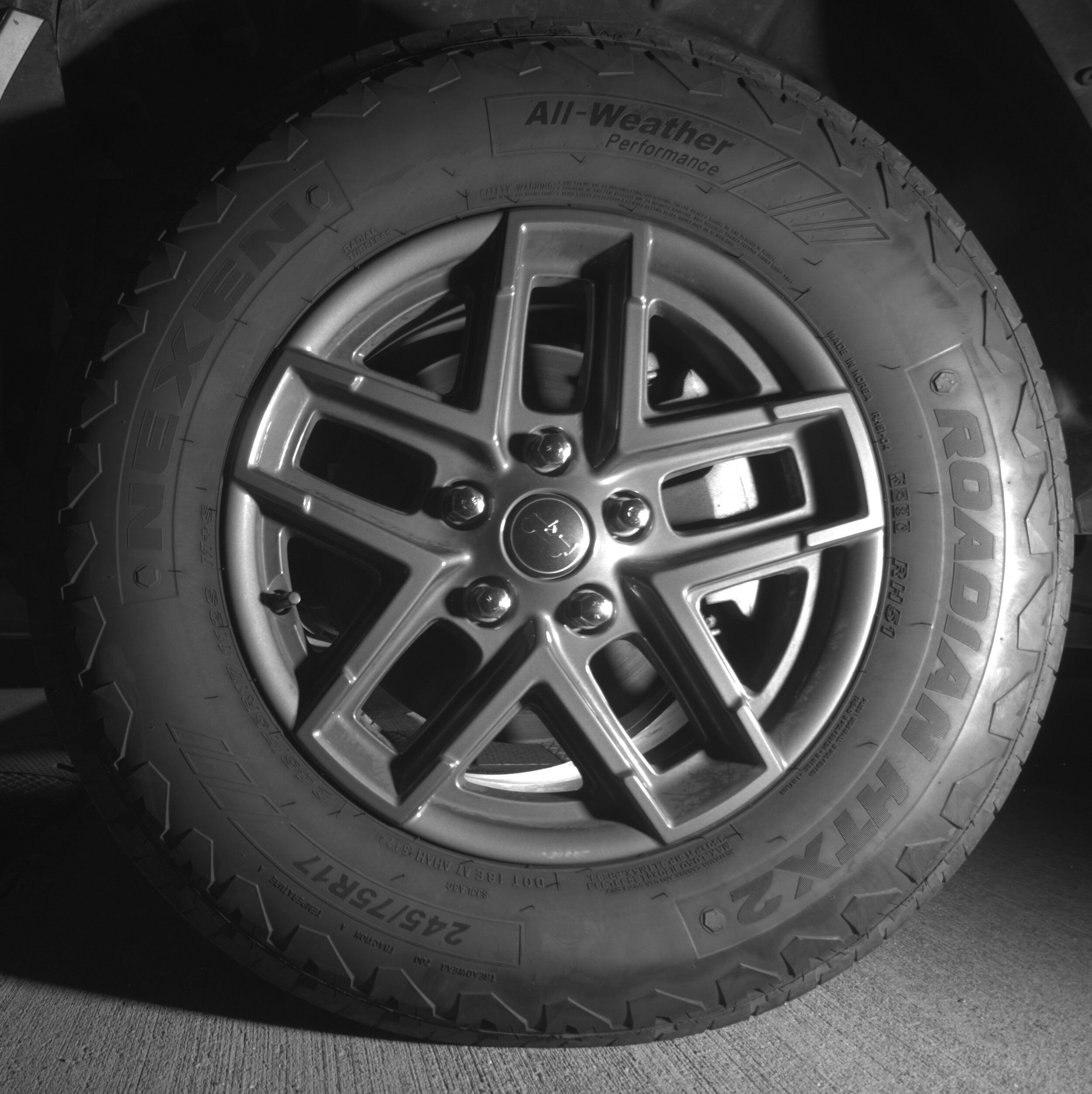 Thumbnail: 2025 Jeep Wrangler - 11