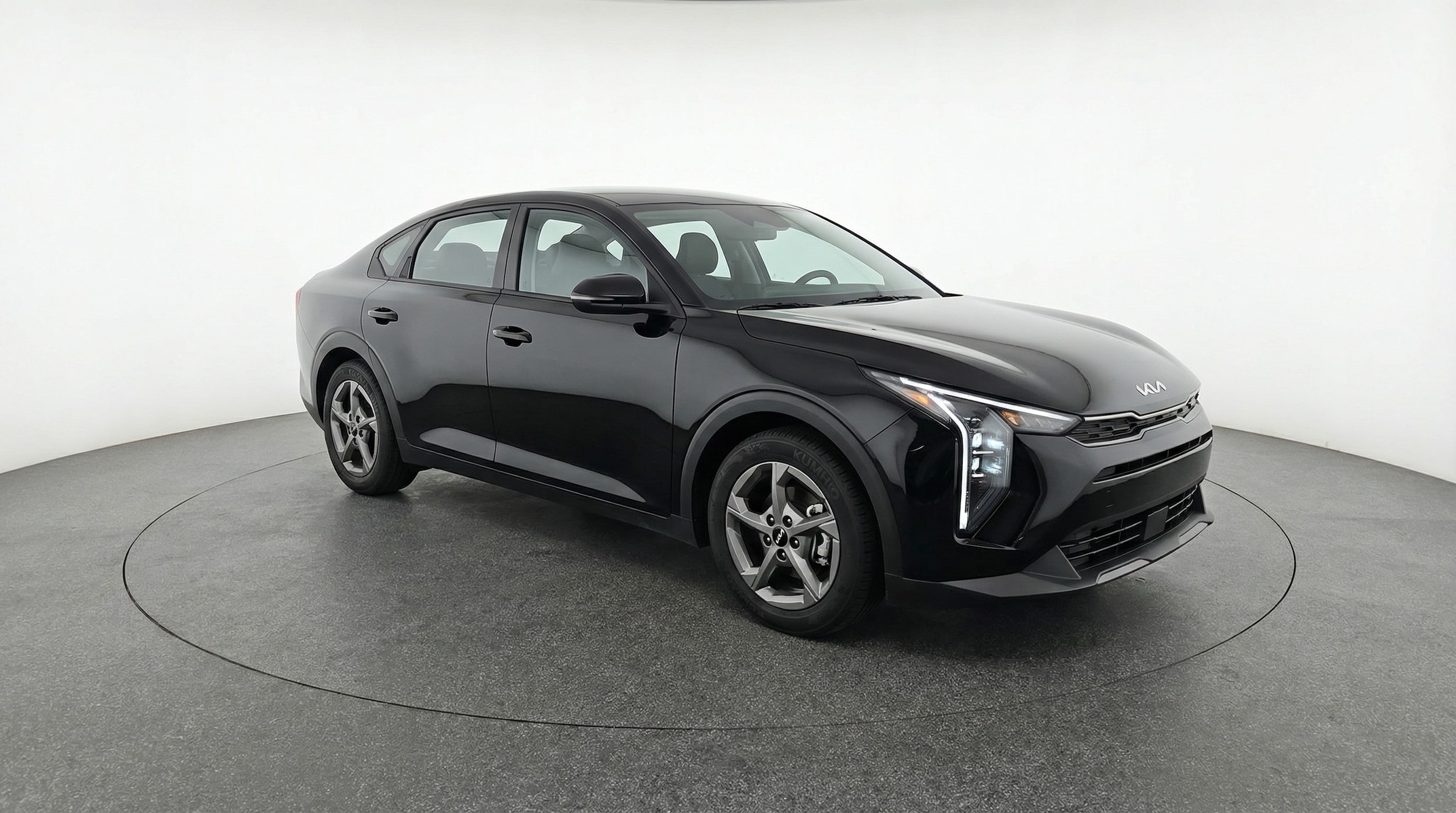 Thumbnail: 2025 Kia K4 - 1