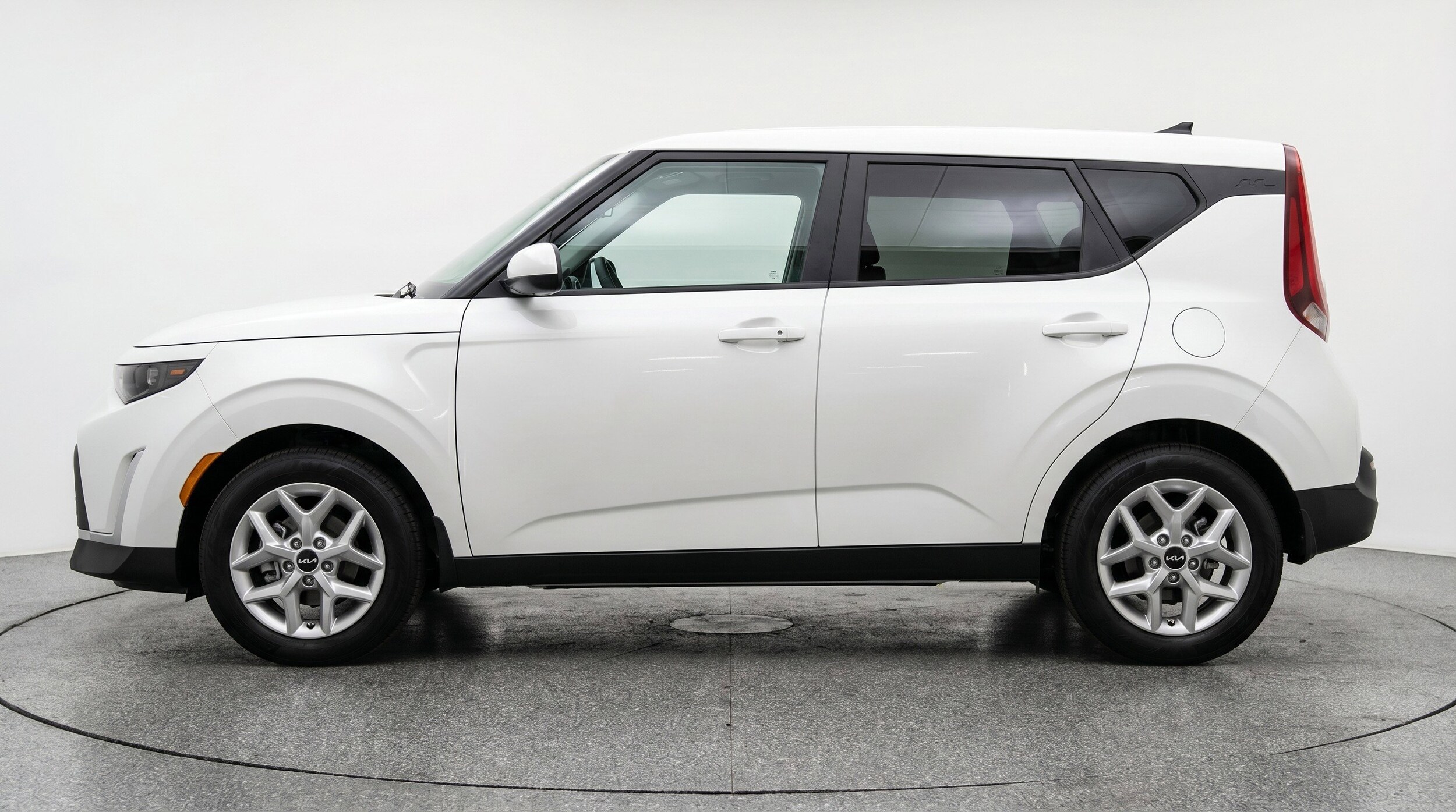 Thumbnail: 2025 Kia Soul - 3