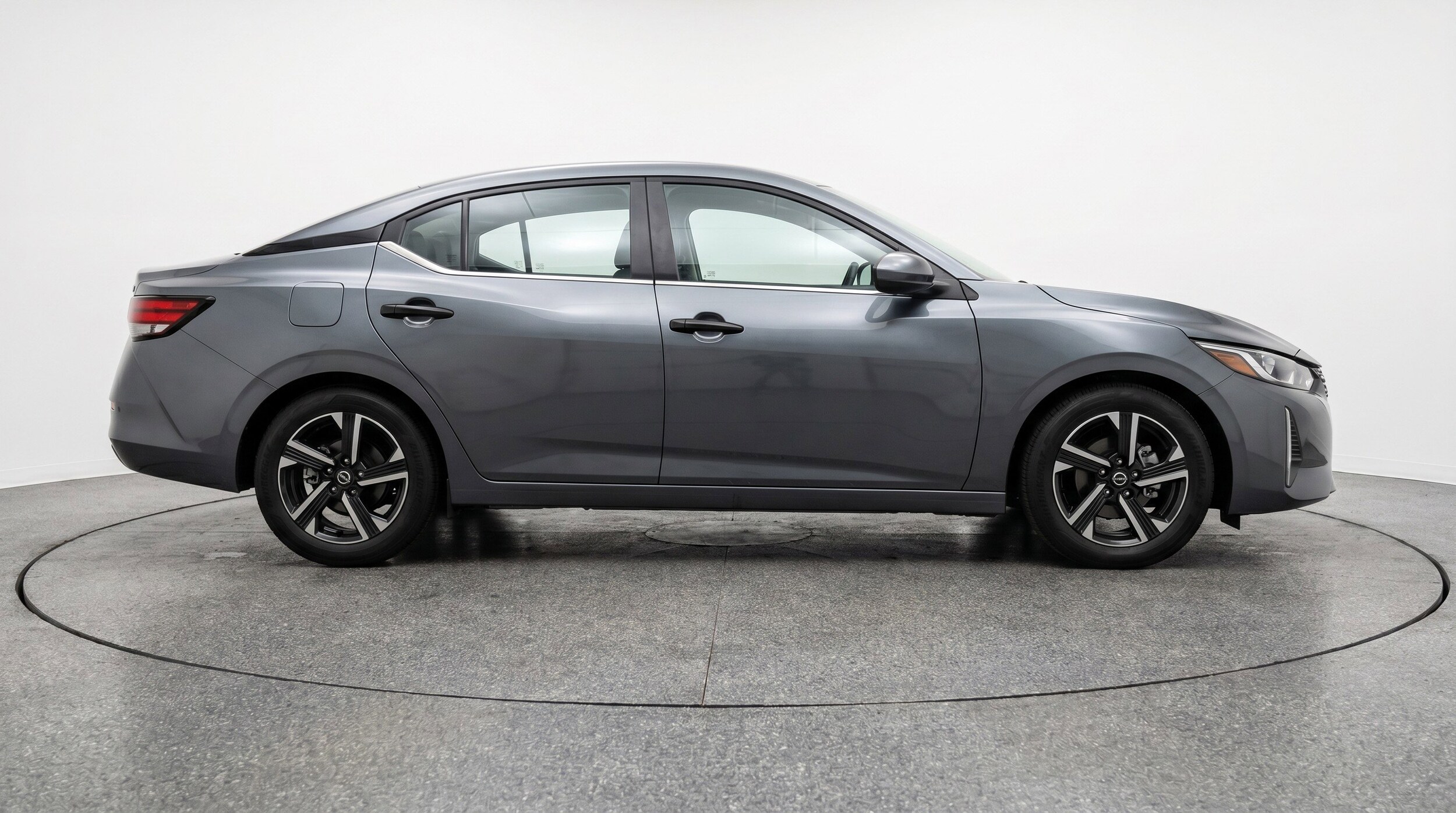Thumbnail: 2025 Nissan Sentra - 9
