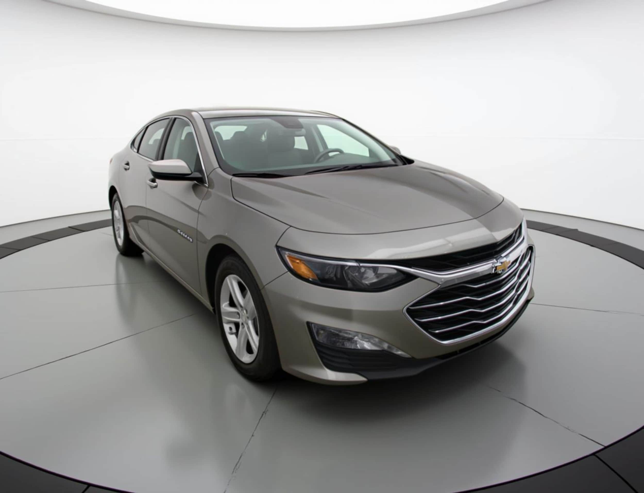 Thumbnail: 2024 Chevrolet Malibu - 1