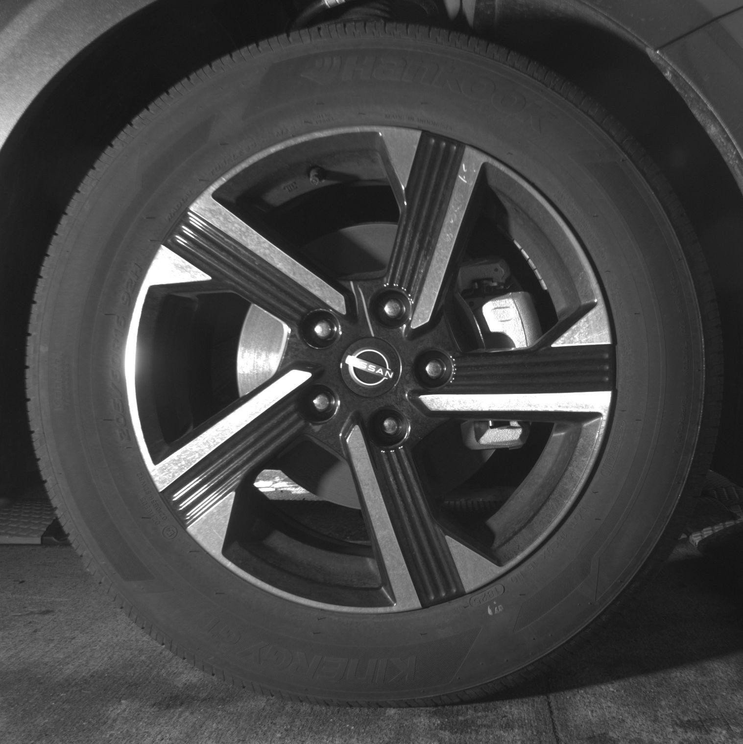 Thumbnail: 2025 Nissan Sentra - 12