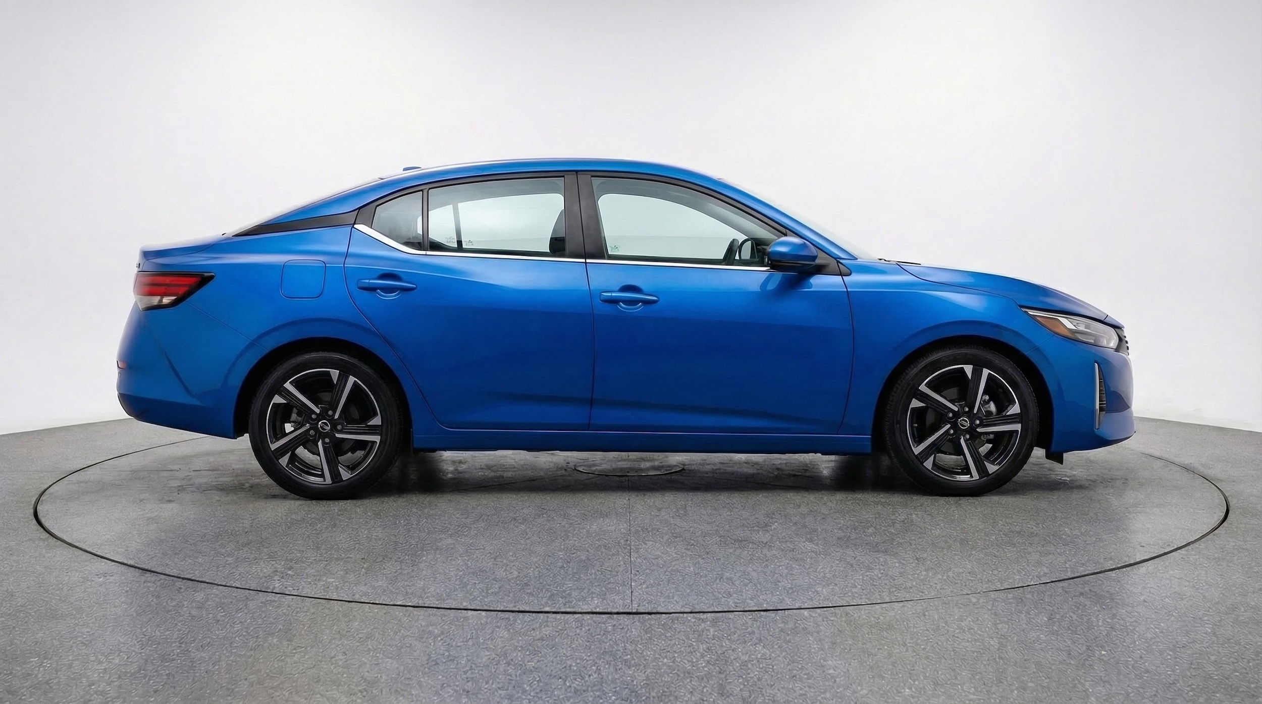 Thumbnail: 2025 Nissan Sentra - 8