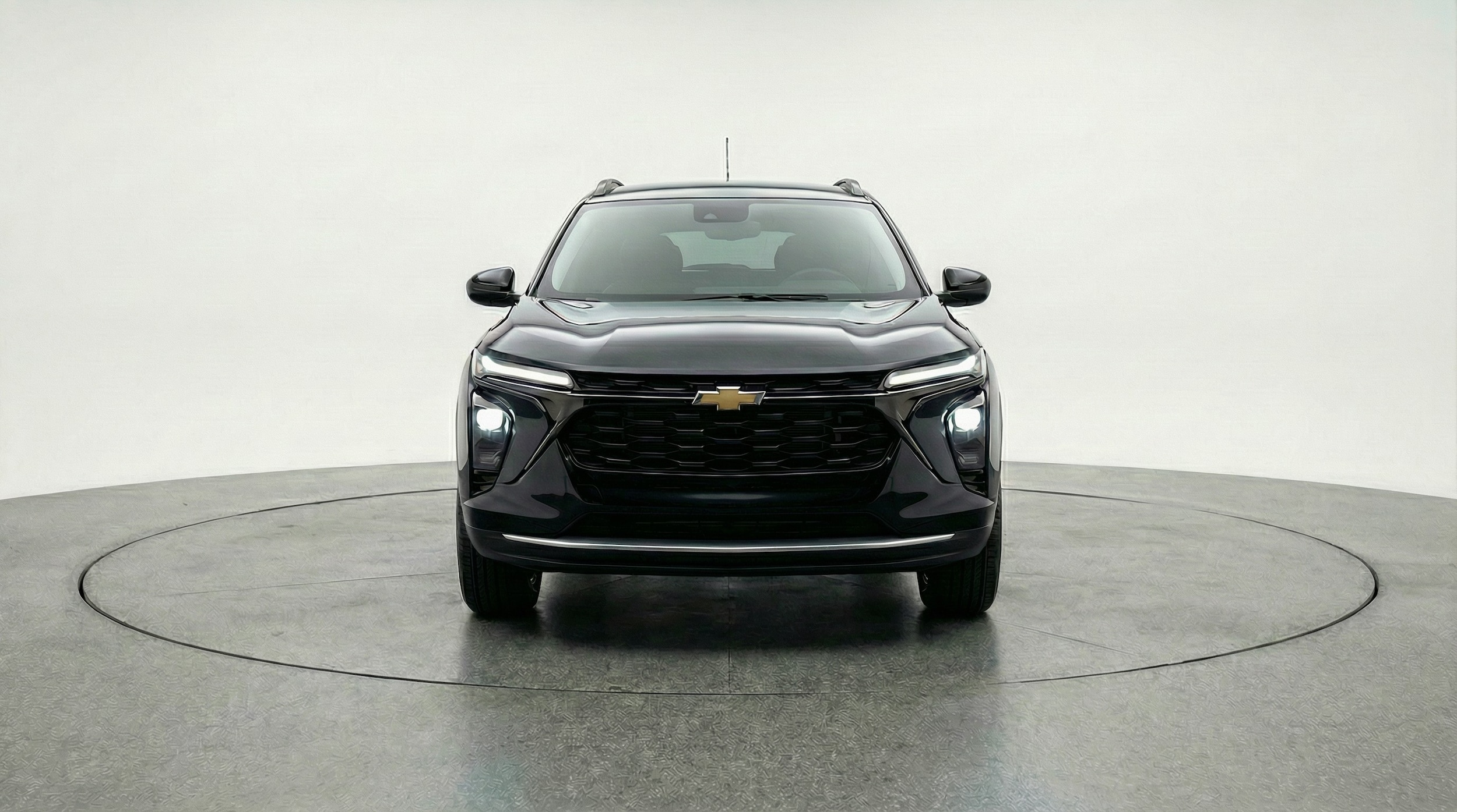 Thumbnail: 2025 Chevrolet Trax - 2