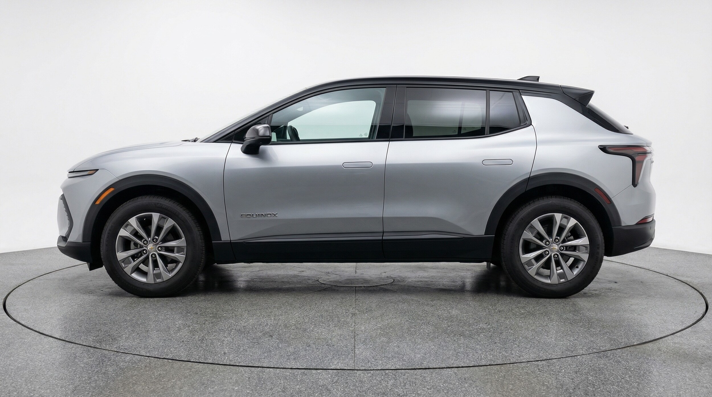 Thumbnail: 2025 Chevrolet Equinox - 4