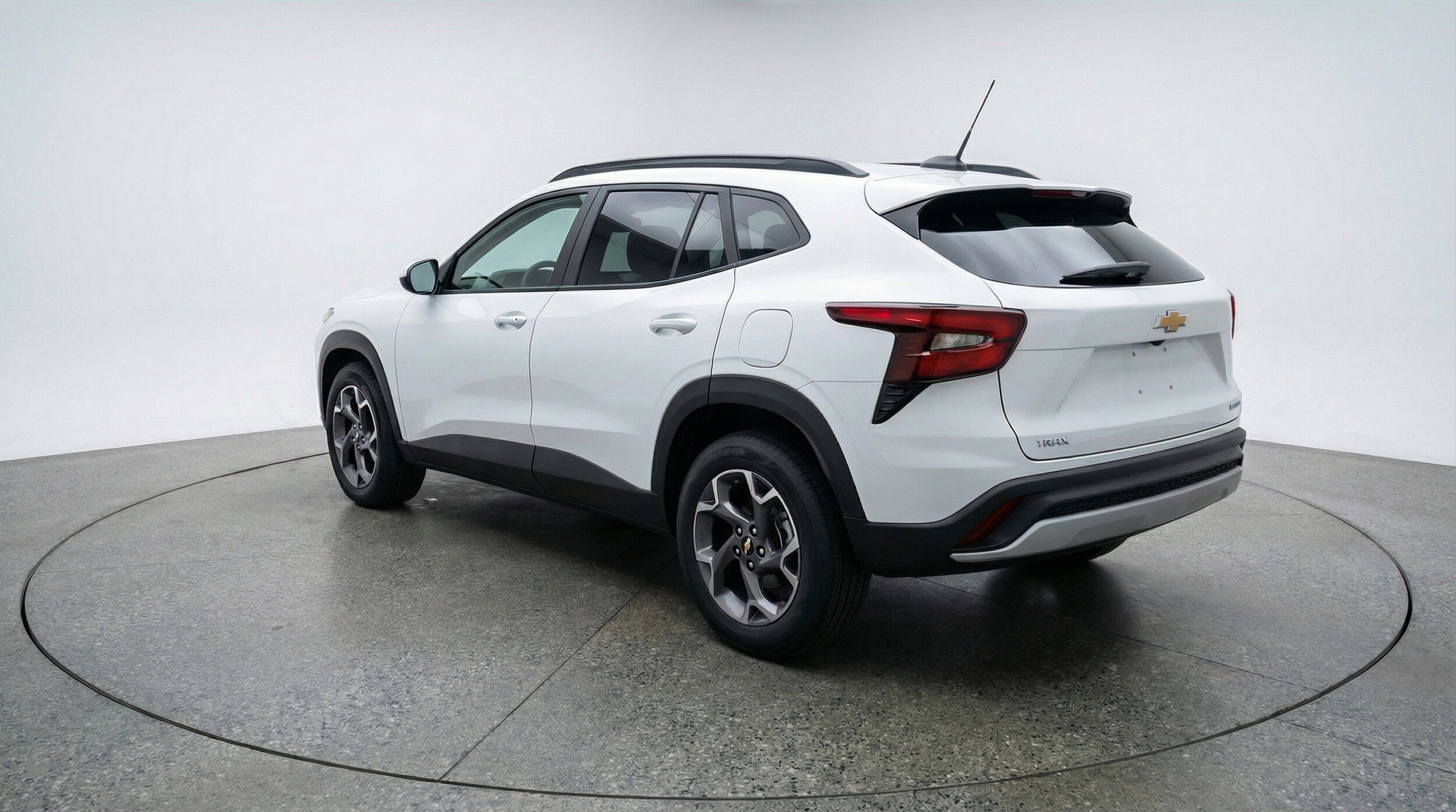 Thumbnail: 2025 Chevrolet Trax - 5