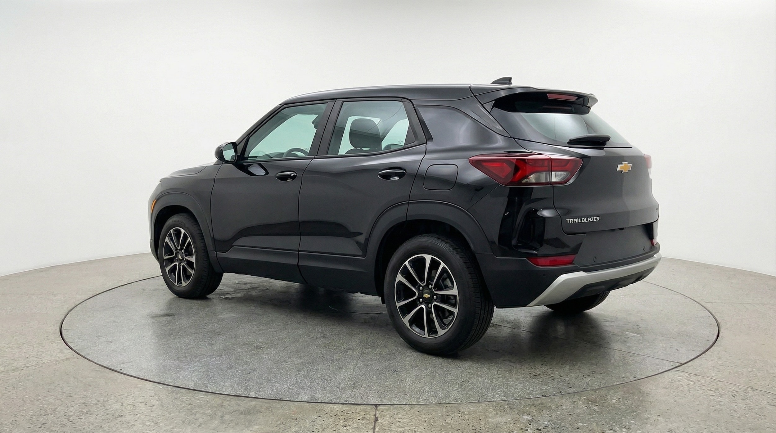 Thumbnail: 2025 Chevrolet TrailBlazer - 5
