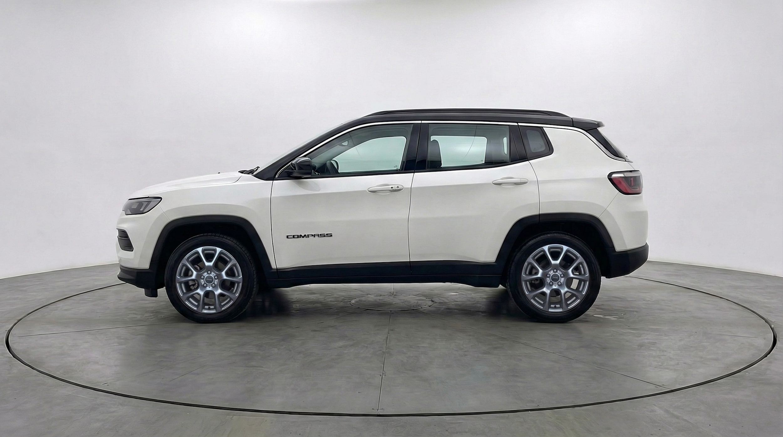 Thumbnail: 2025 Jeep Compass - 8