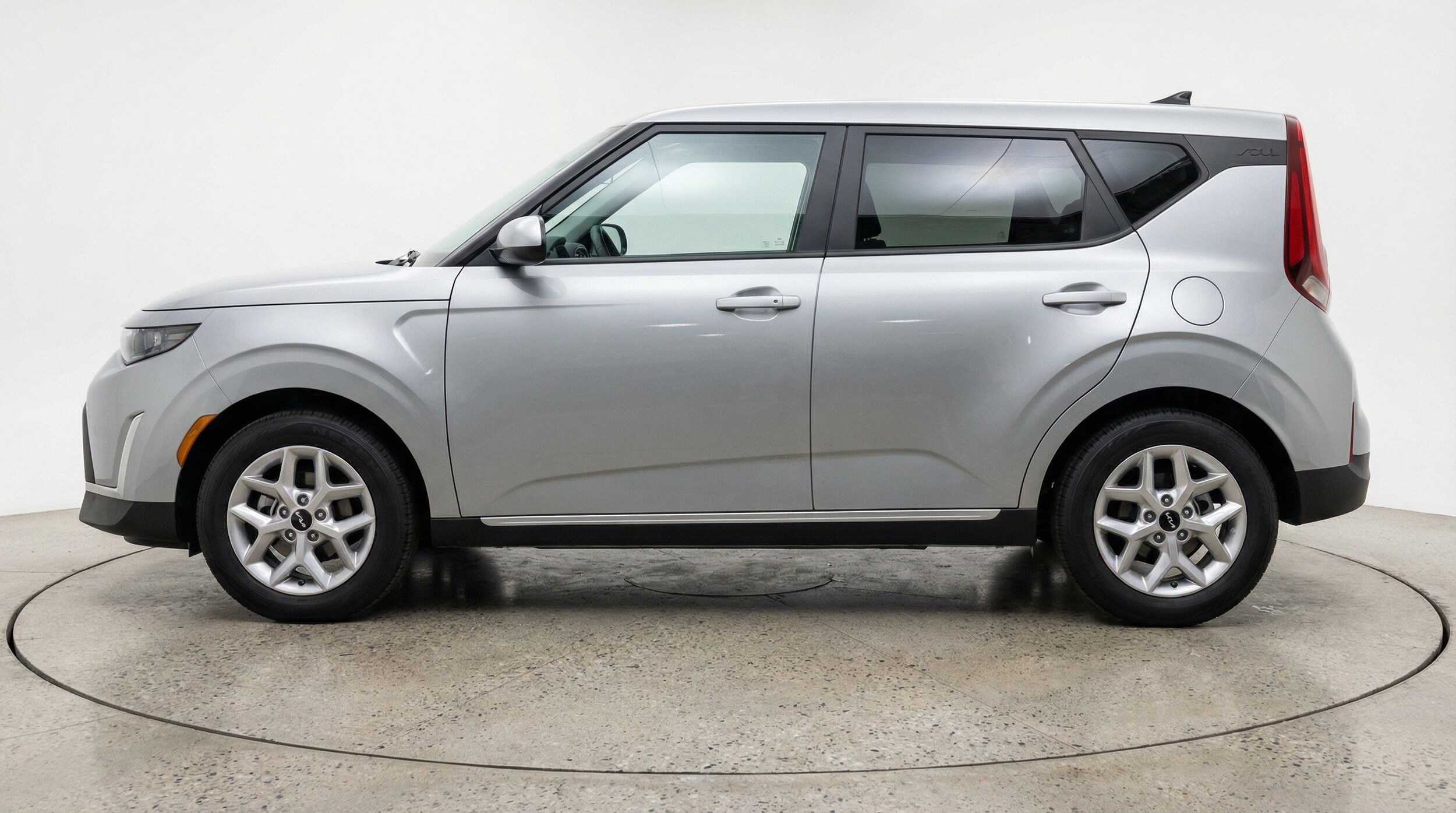 Thumbnail: 2025 Kia Soul - 3