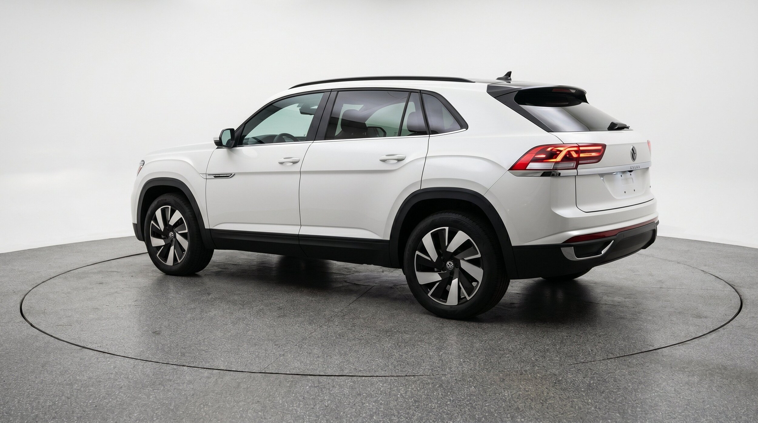 Thumbnail: 2026 Volkswagen Atlas - 5