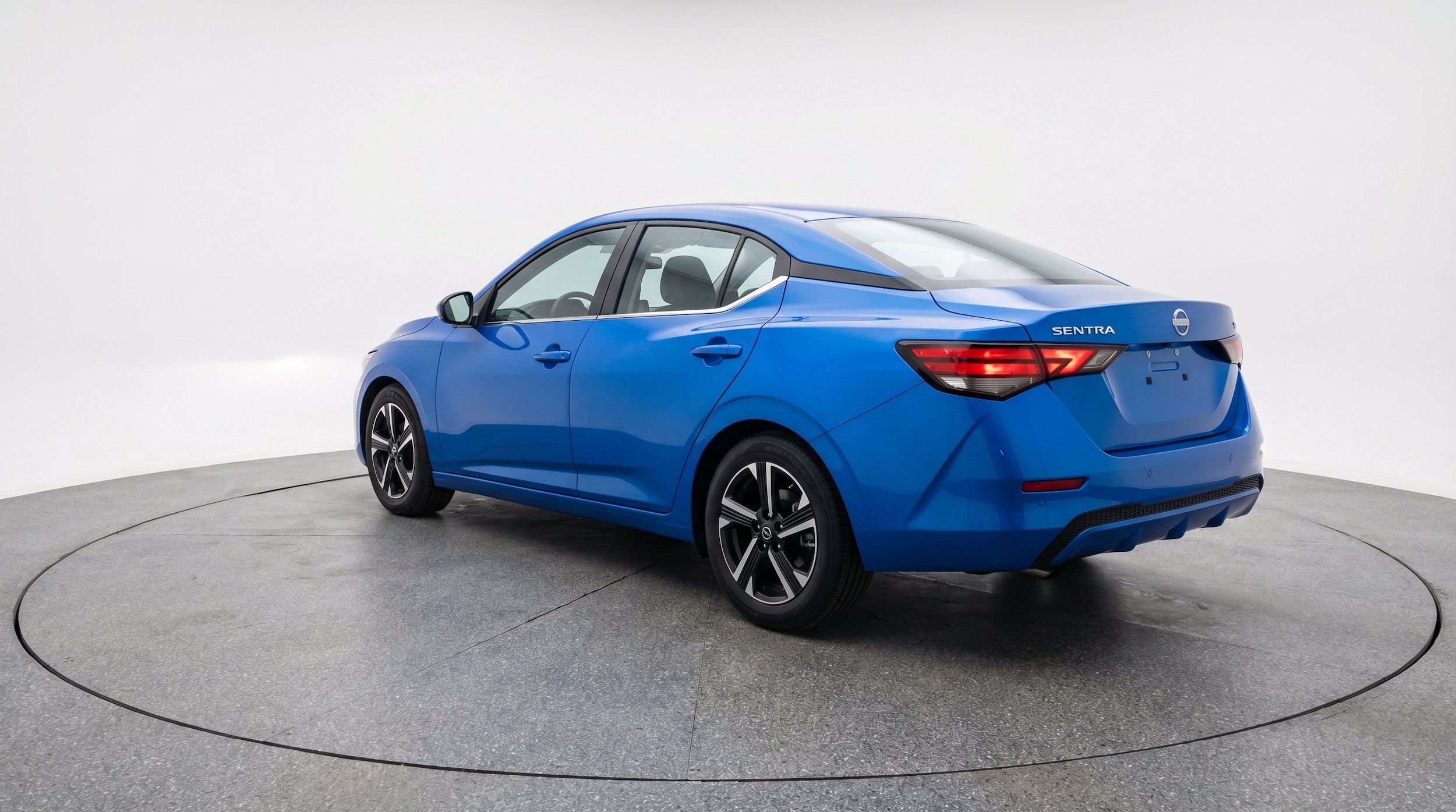 Thumbnail: 2025 Nissan Sentra - 5