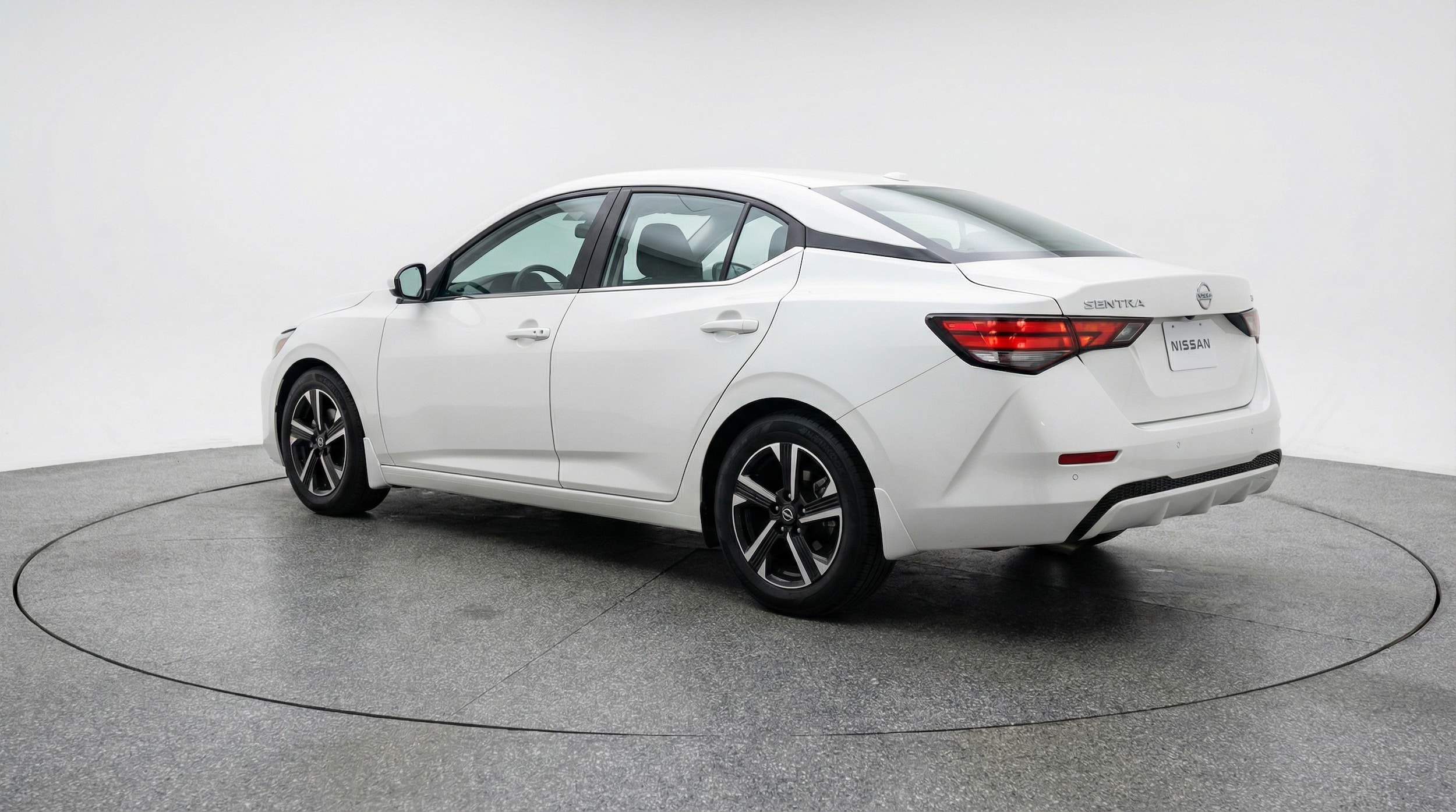 Thumbnail: 2025 Nissan Sentra - 5