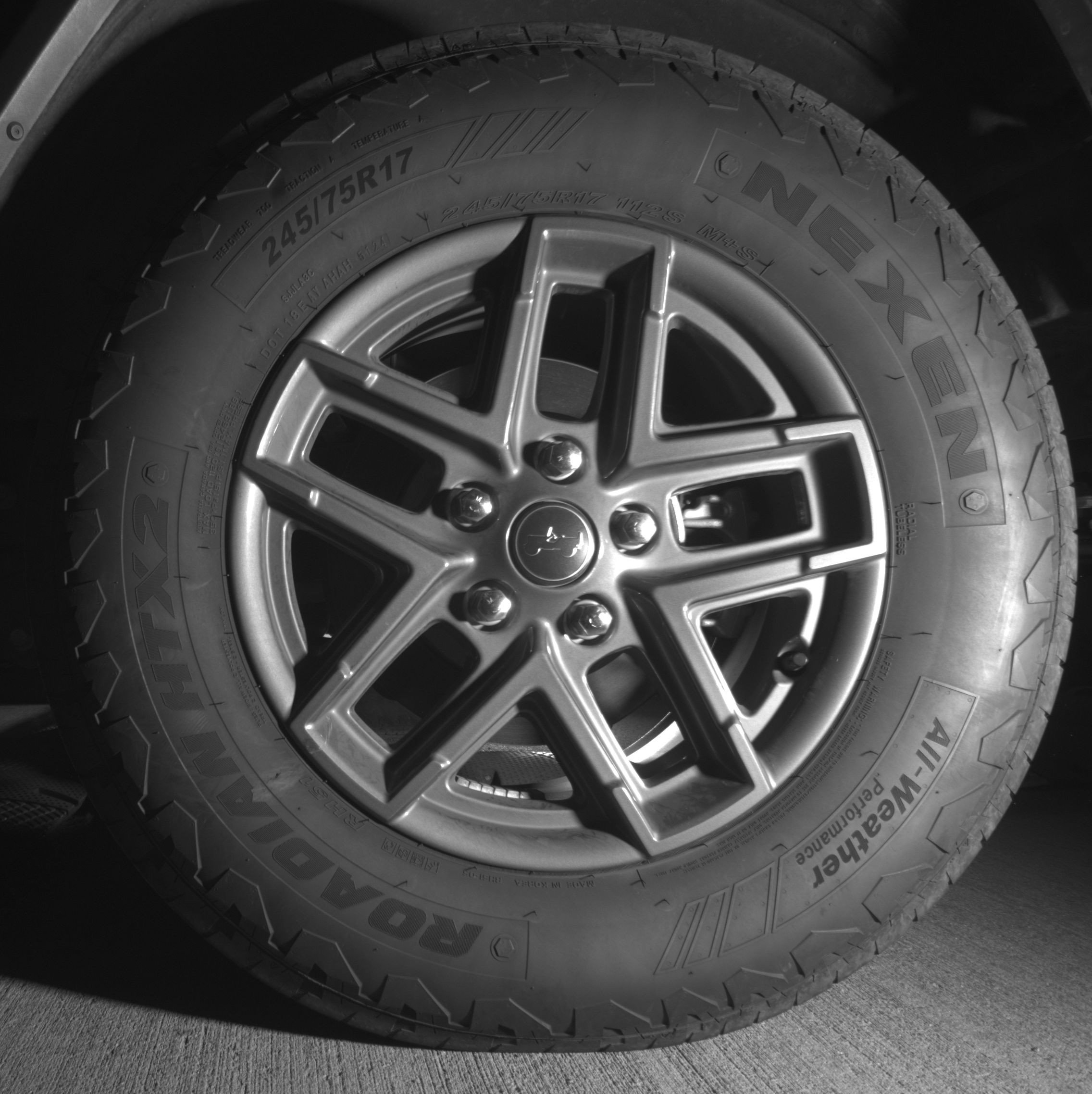 Thumbnail: 2025 Jeep Wrangler - 13